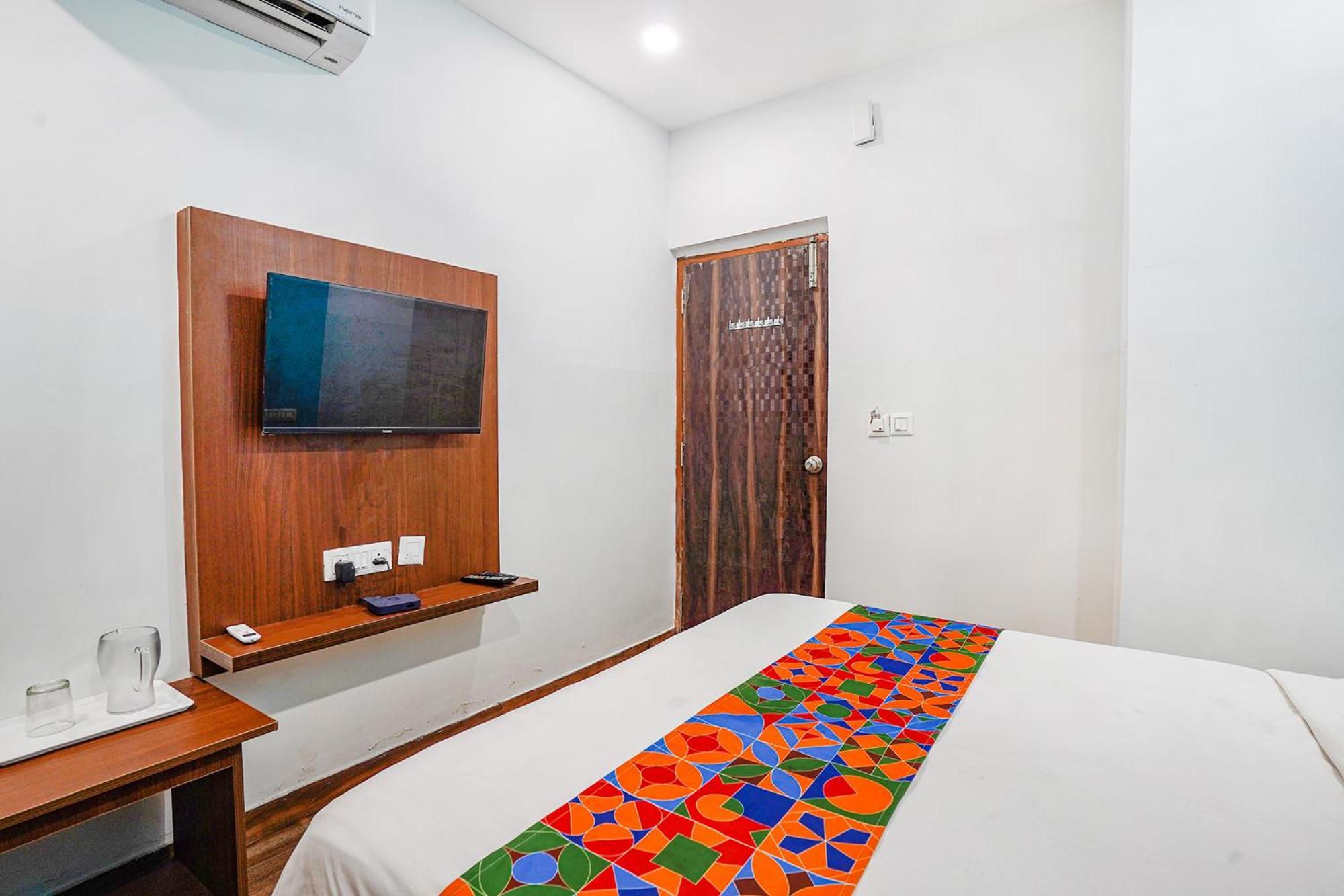 Fabhotel Rlv Palace - Nr Kengeri Satellite Town Hotel