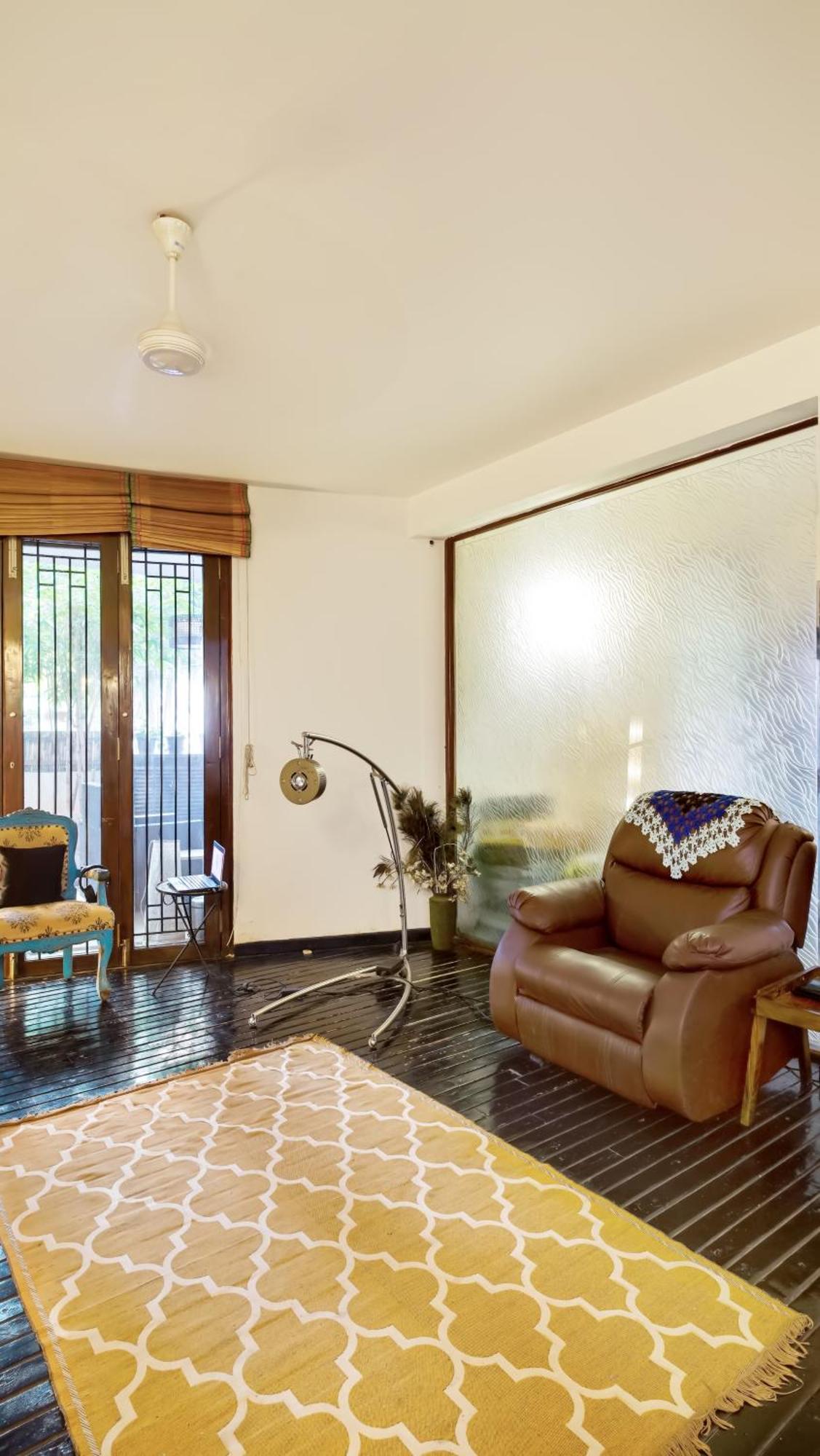 Zen Bungalow Indiranagar *
