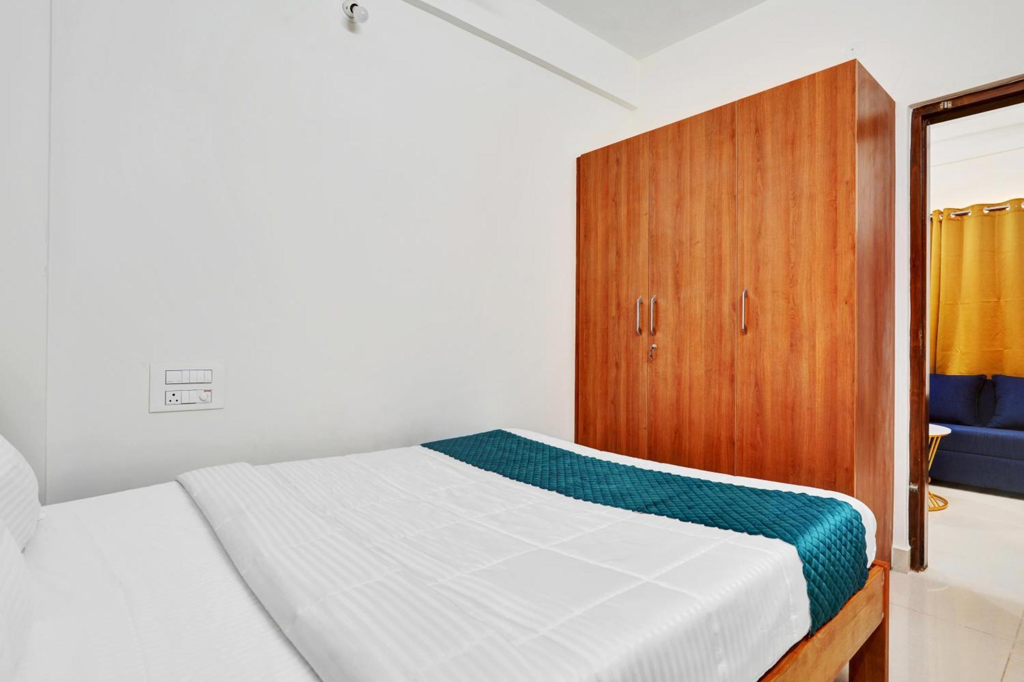 Room2go Apartment *