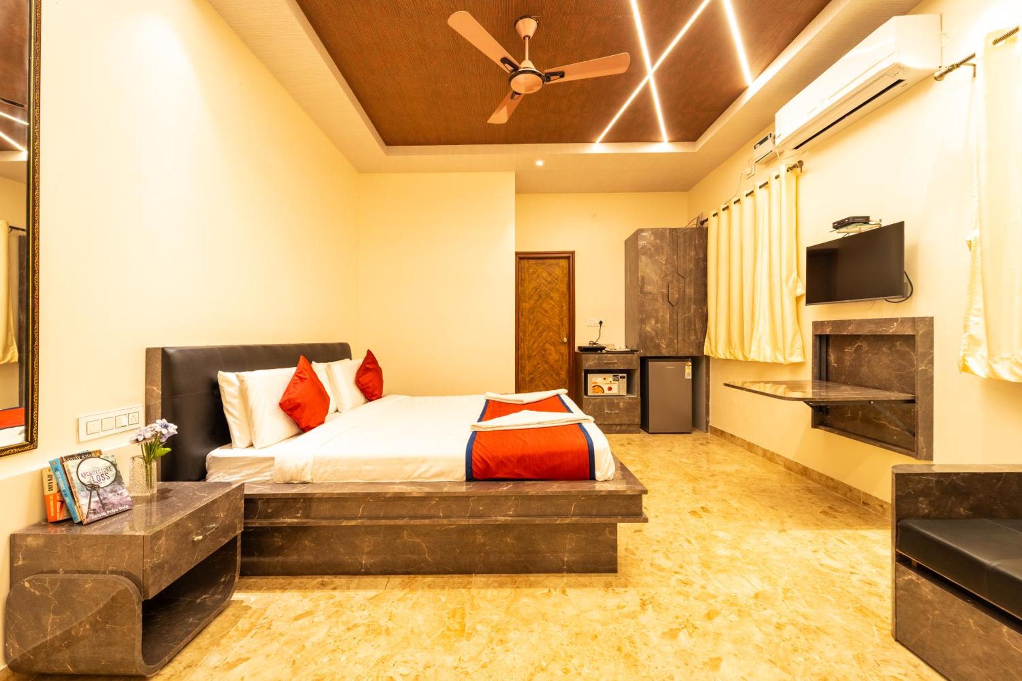 Seasons - Hbr Hotel