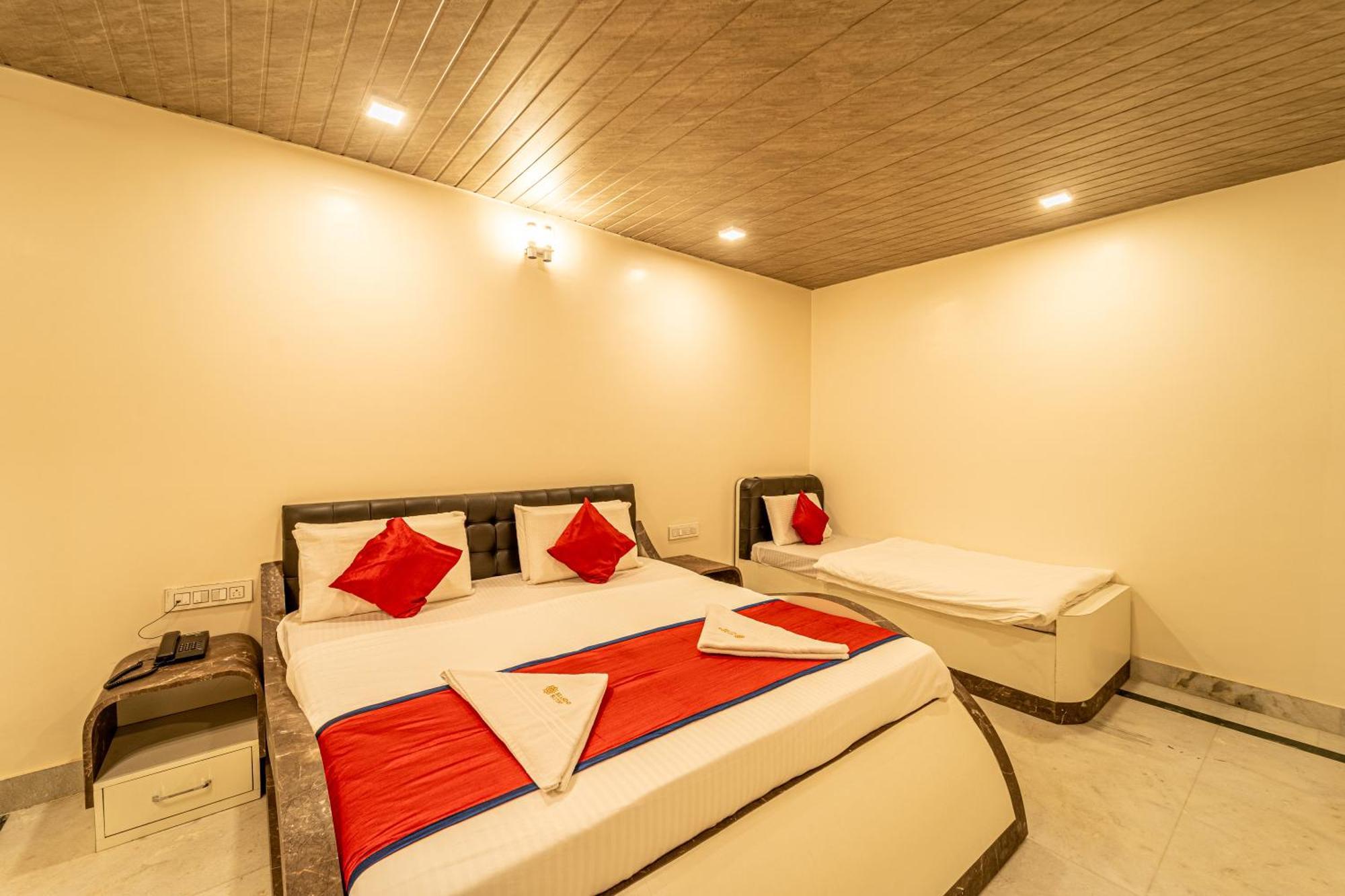 Hotel Seasons - Hbr Bangalore