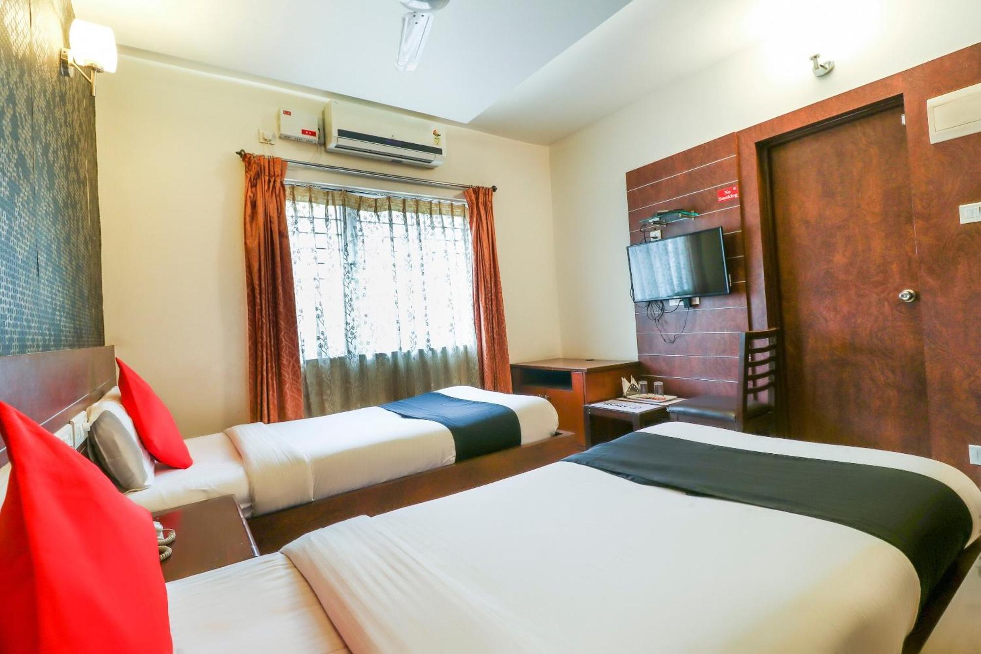 O Status Executive Room's 3* Bangalore