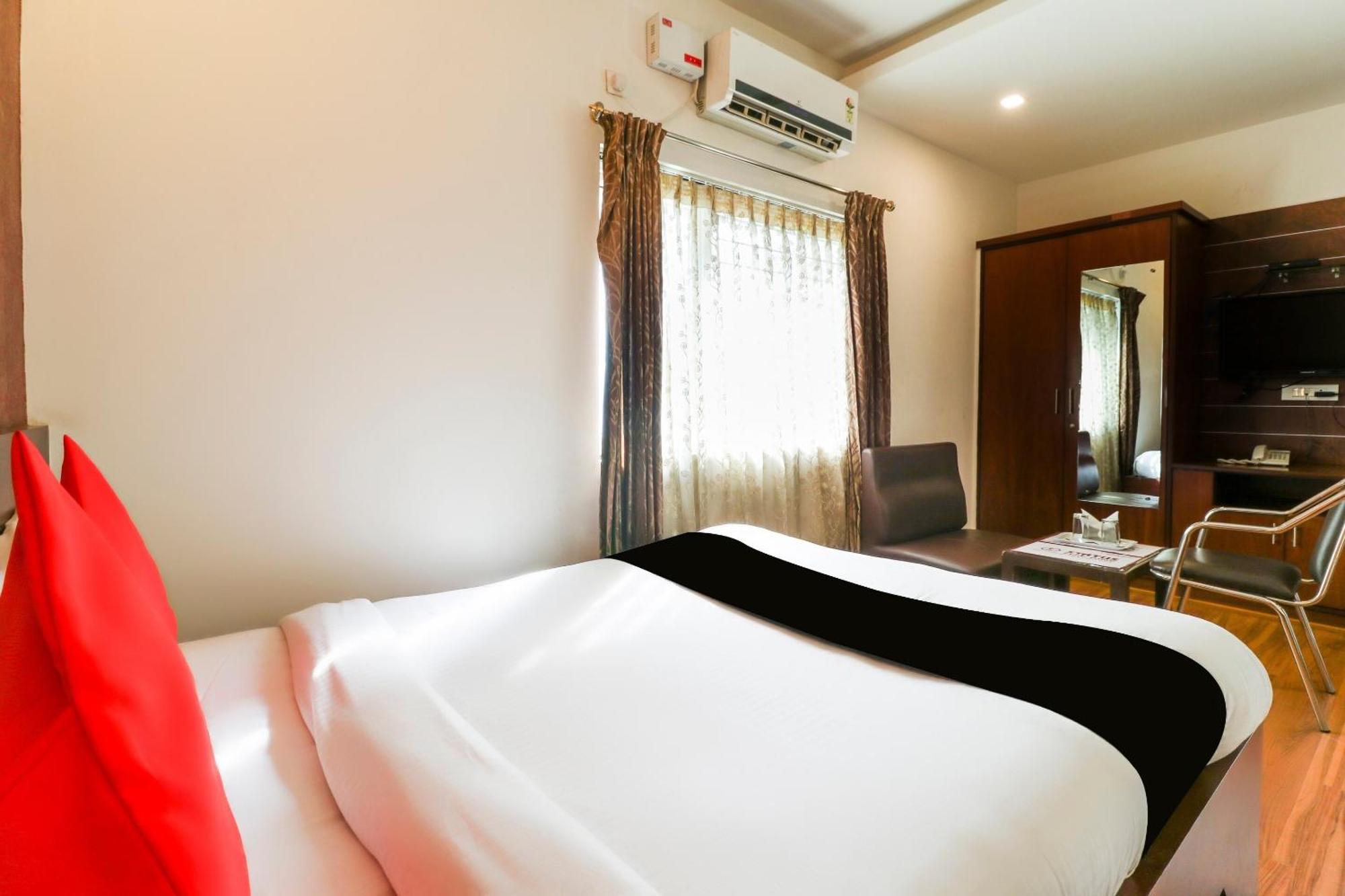 O Status Executive Room's 3*