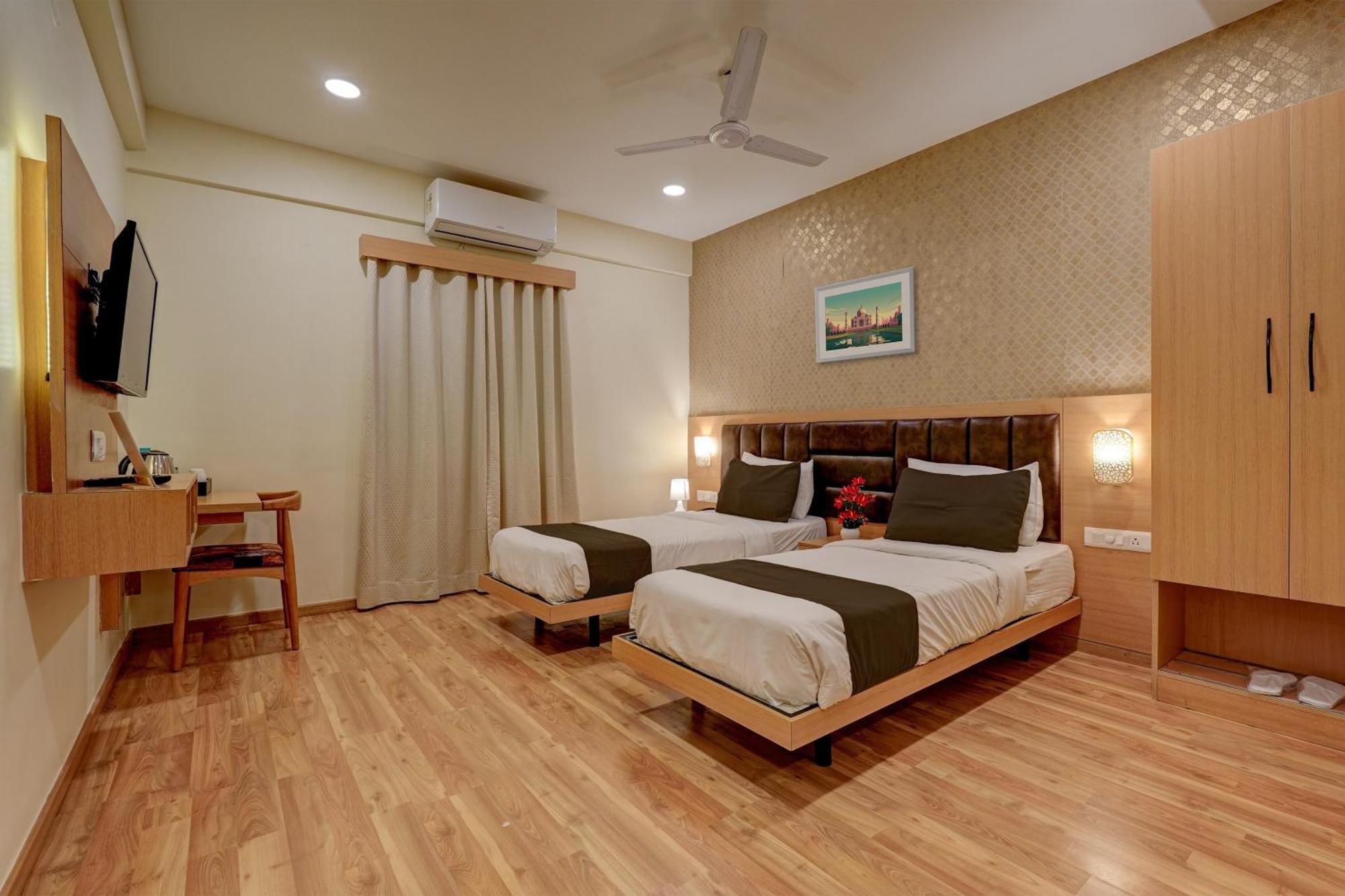 Hotel Townhouse 076 Hebbal 4*