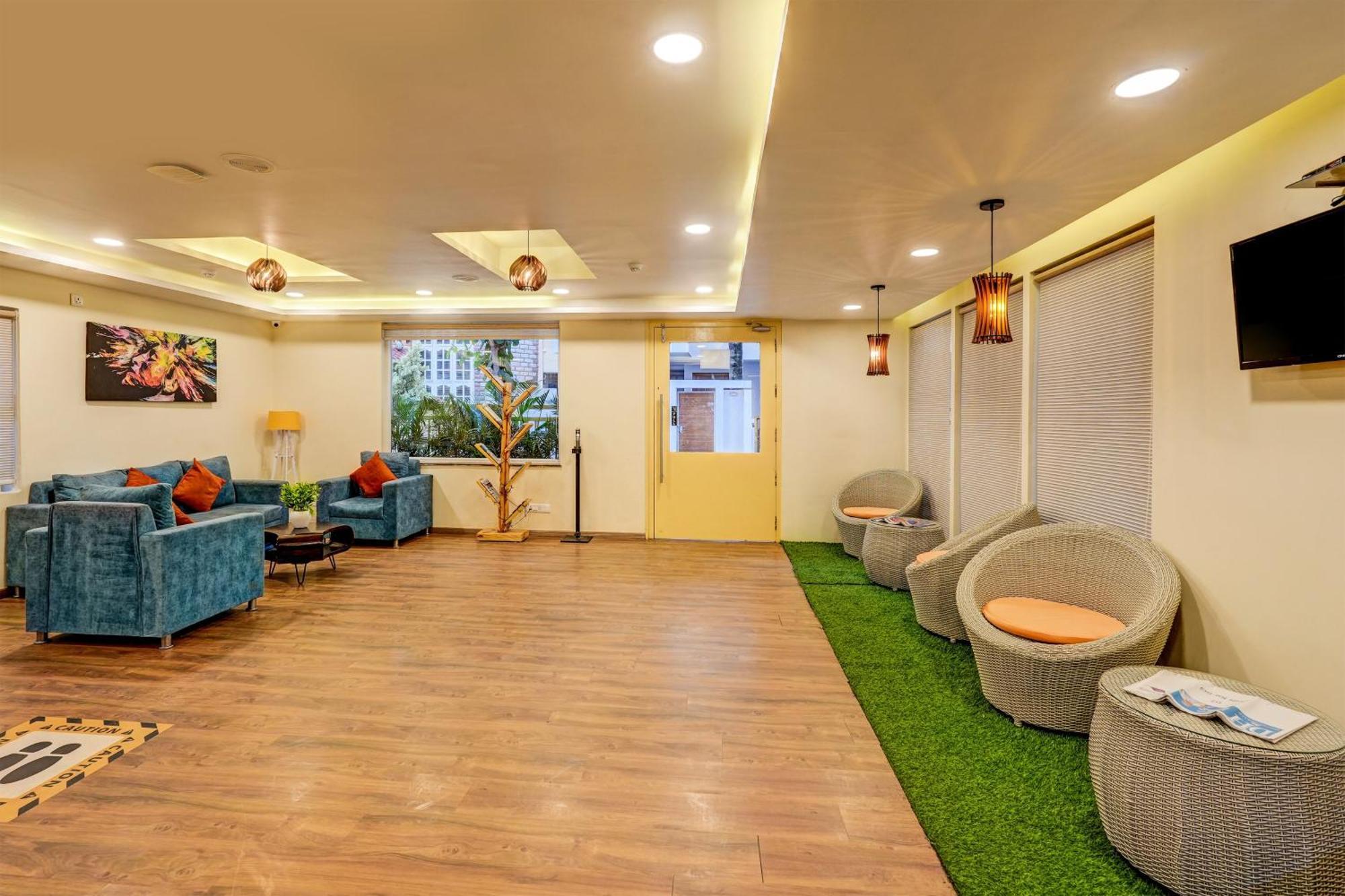 Townhouse 076 Hebbal 4* Bangalore