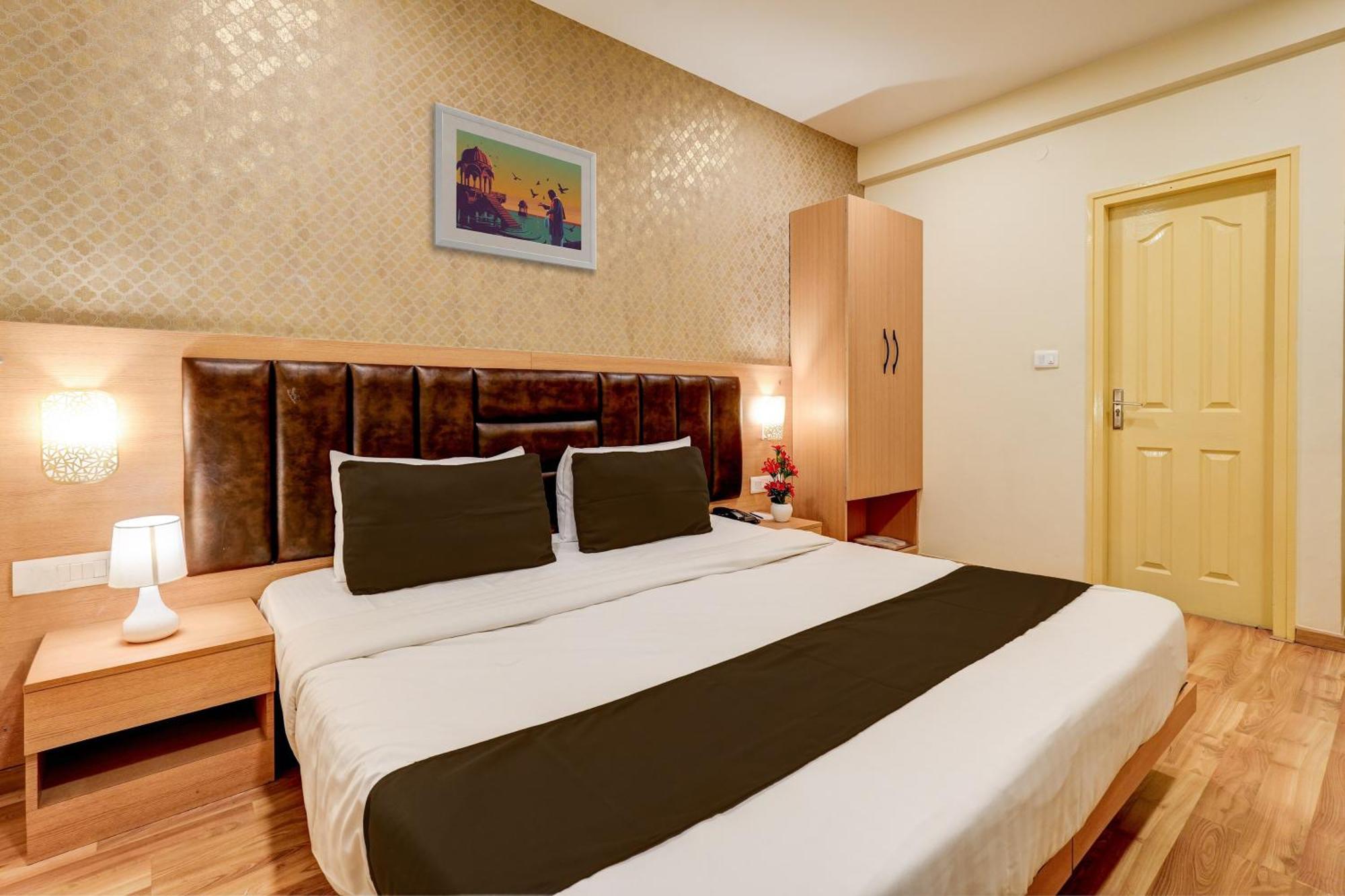 Townhouse 076 Hebbal 4* Bangalore