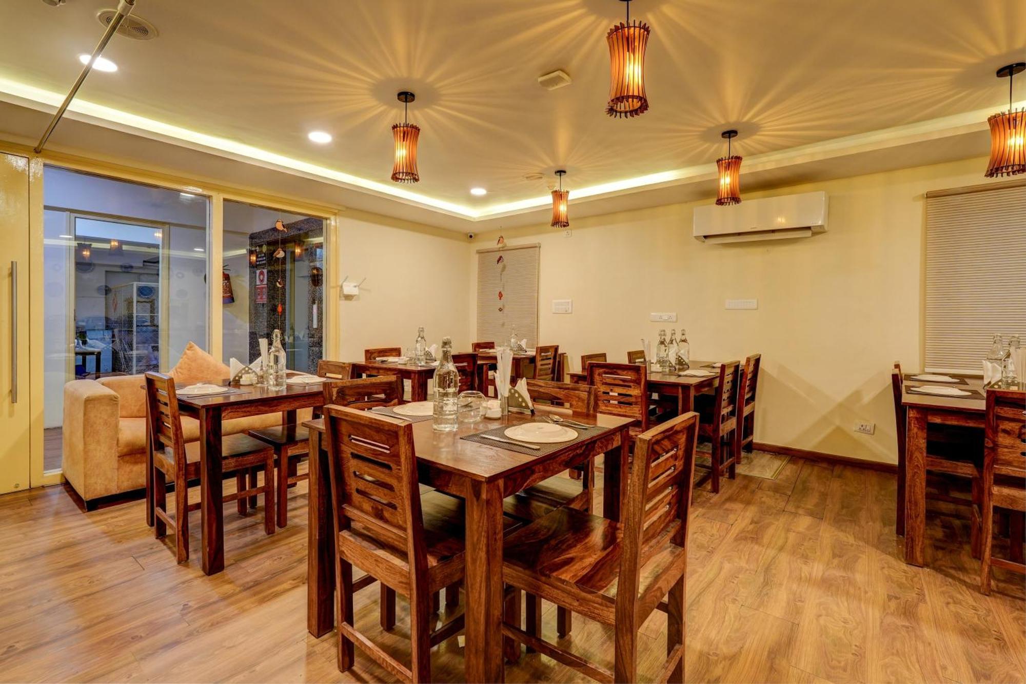 Townhouse 076 Hebbal 4*