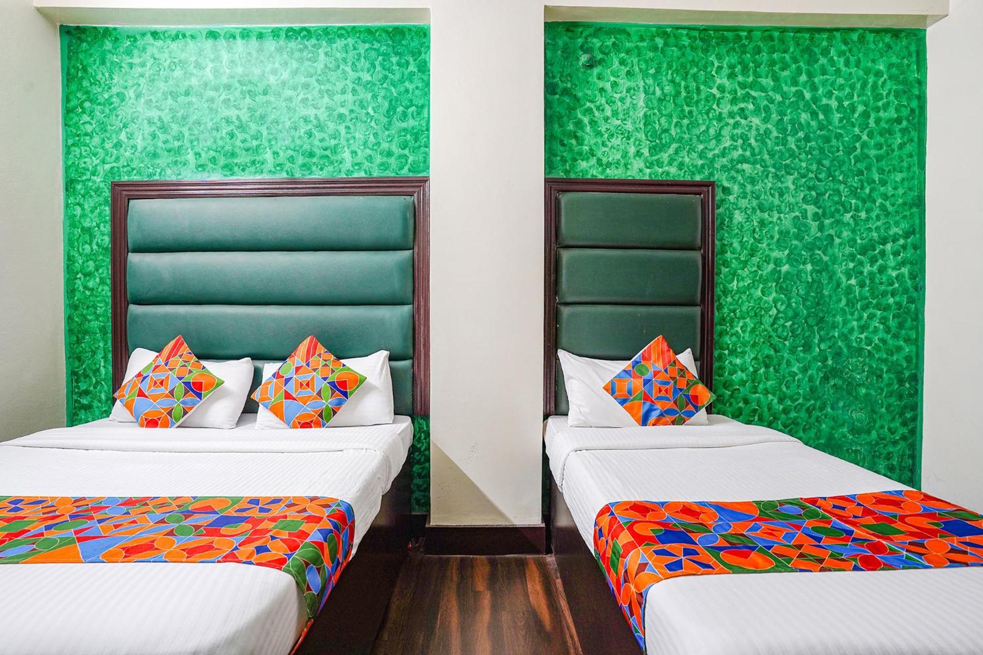 Hotel Fabexpress Pavithraa Edition - Nr Yeshwantpur Circle Bangalore