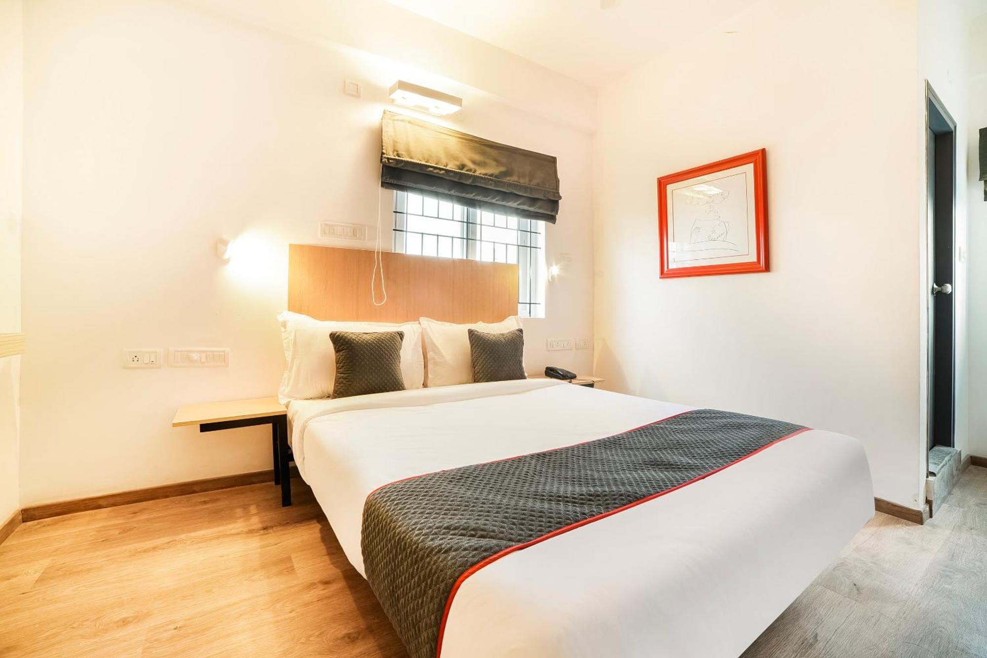 Townhouse Varthur Main Road Near Nexus Whitefield Hotel Bangalore