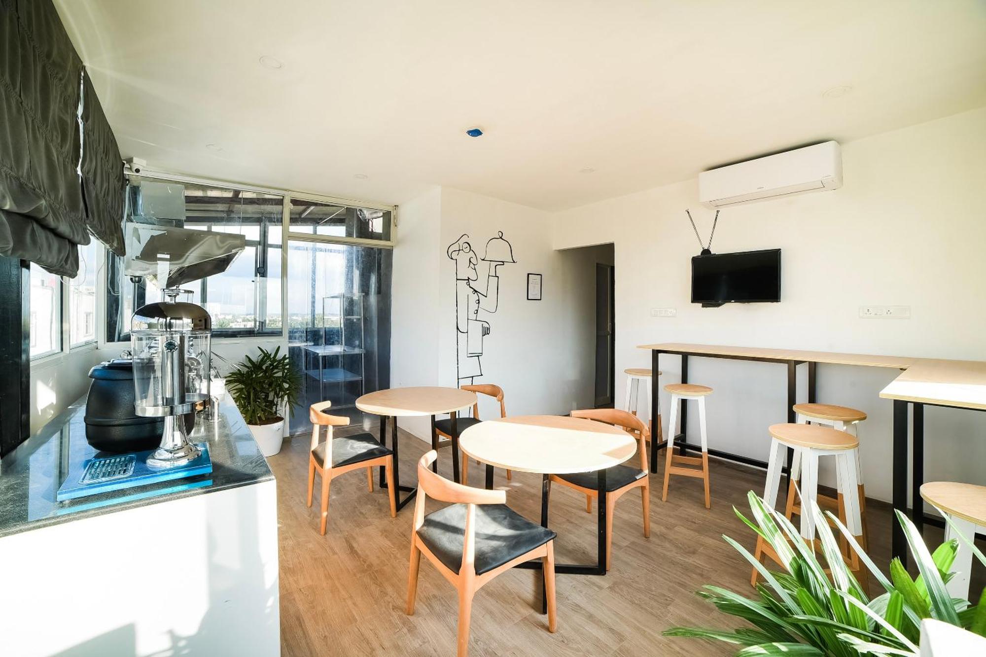 Townhouse Varthur Main Road Near Nexus Whitefield Hotel 4*