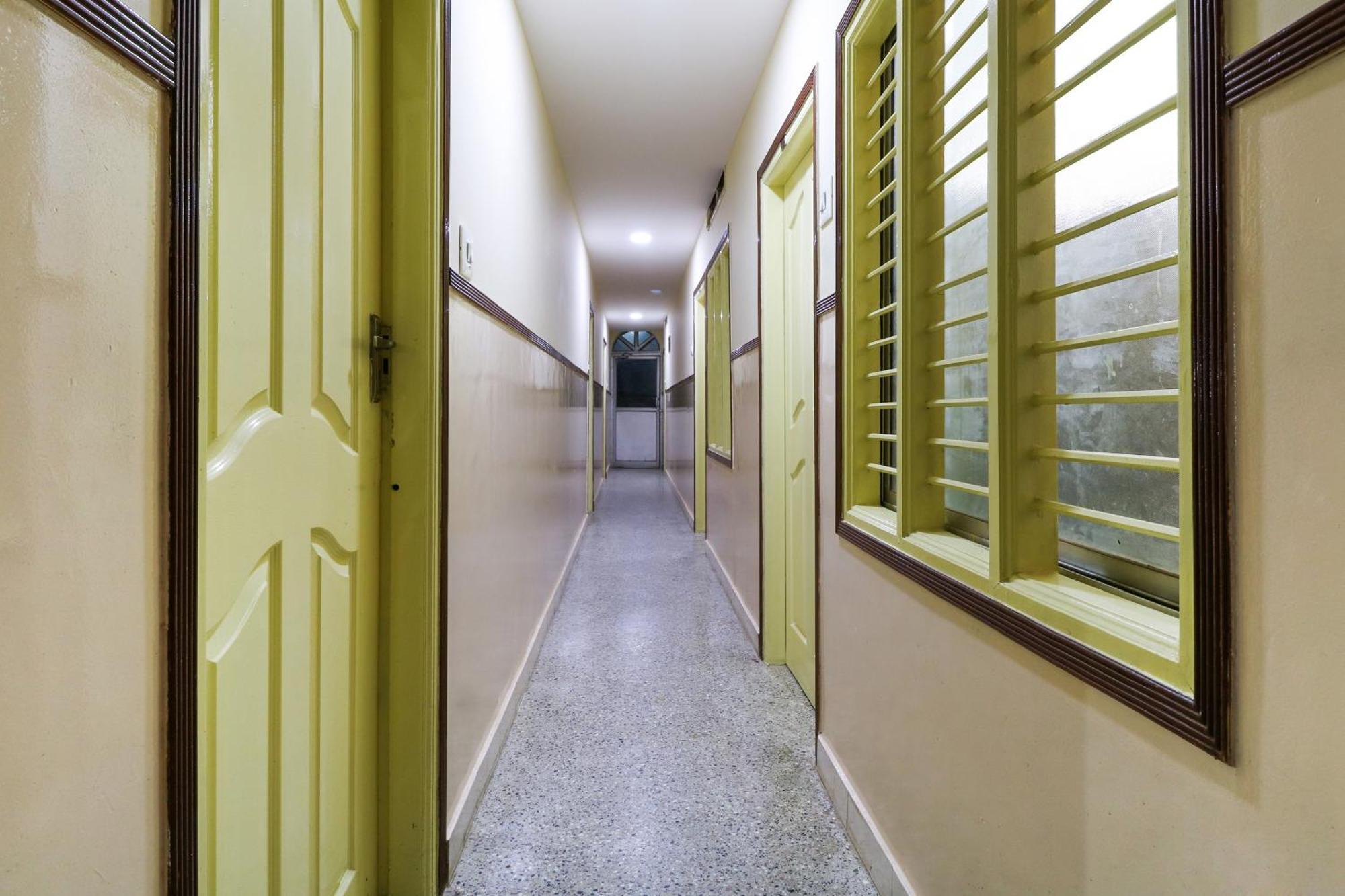 Hotel O Sree Lakshmi Residency