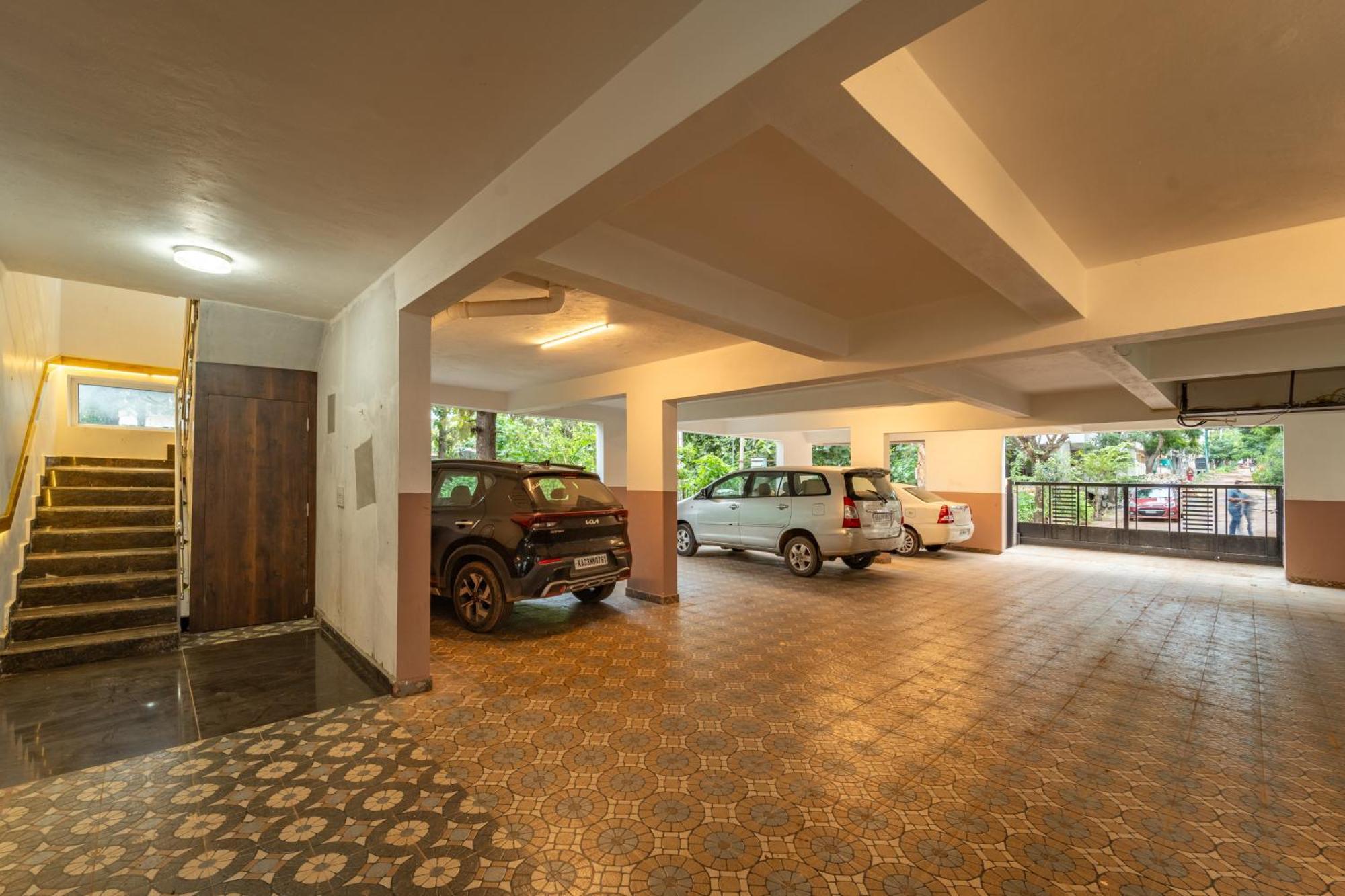 Seasons - Bommasandra Apartment