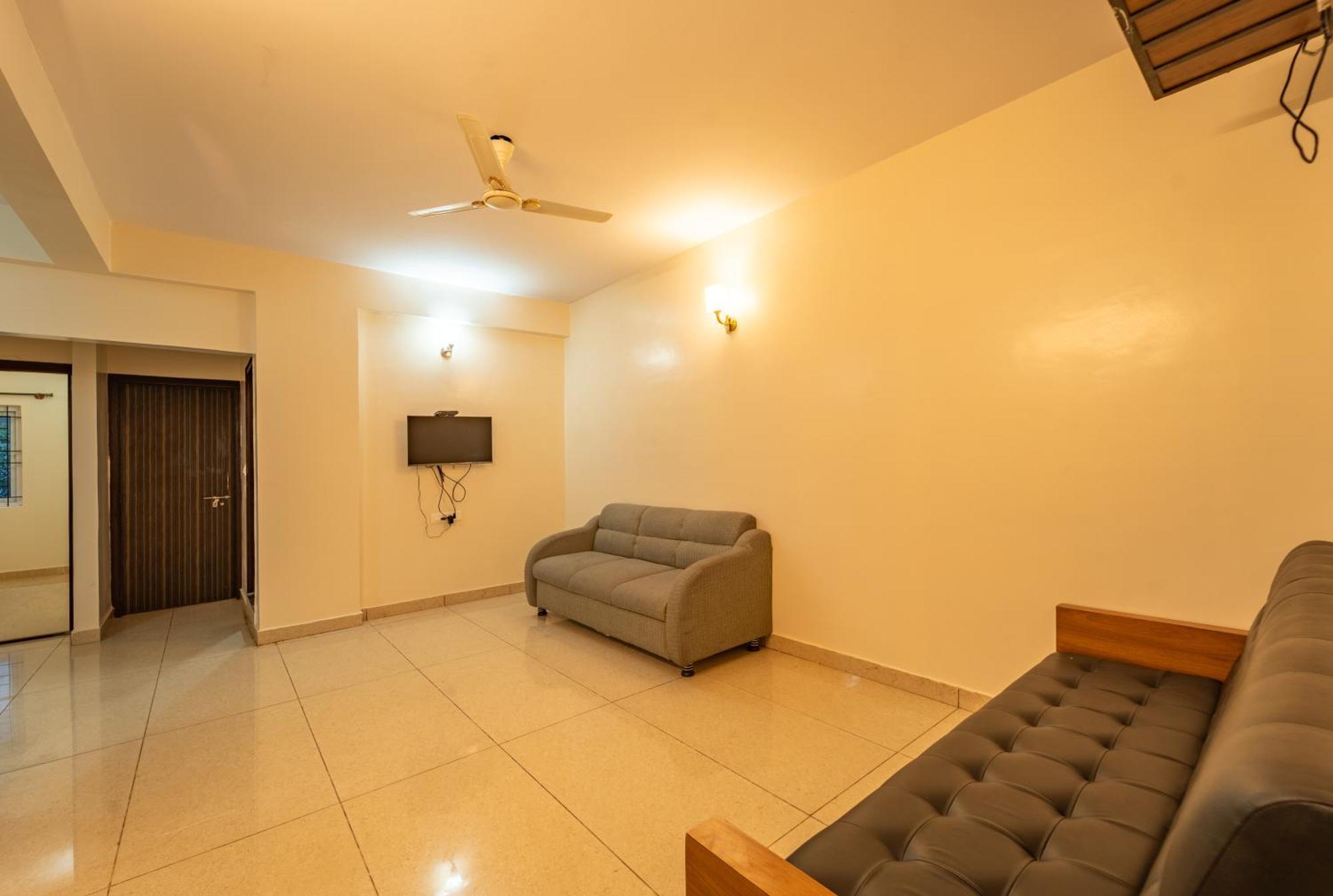 Seasons - Bommasandra Apartment *