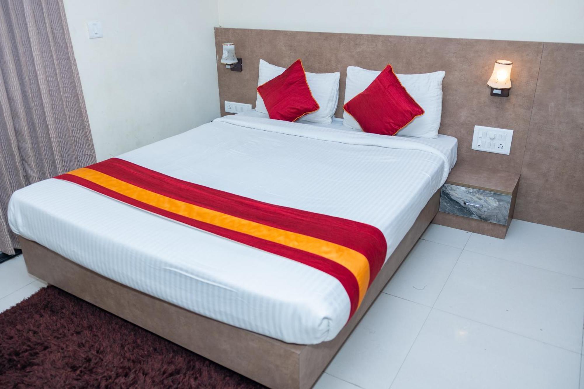 Ishwerya Hotel Bangalore