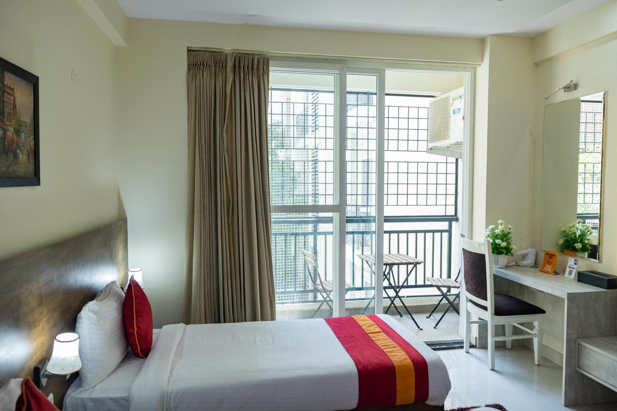 Hotel Ishwerya Bangalore