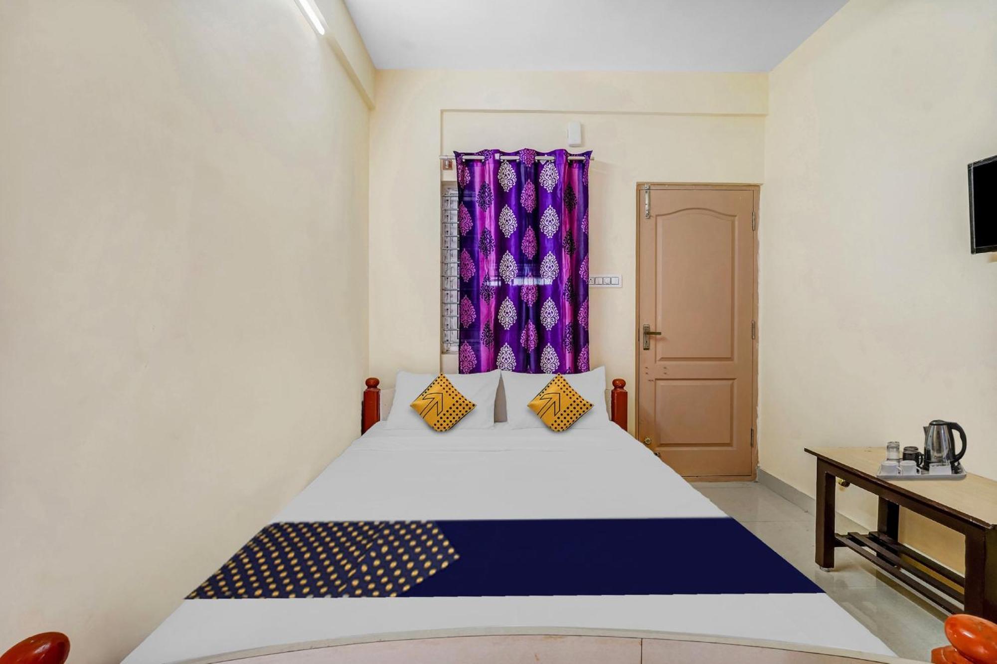 Super O Sri Thirumala Hotel