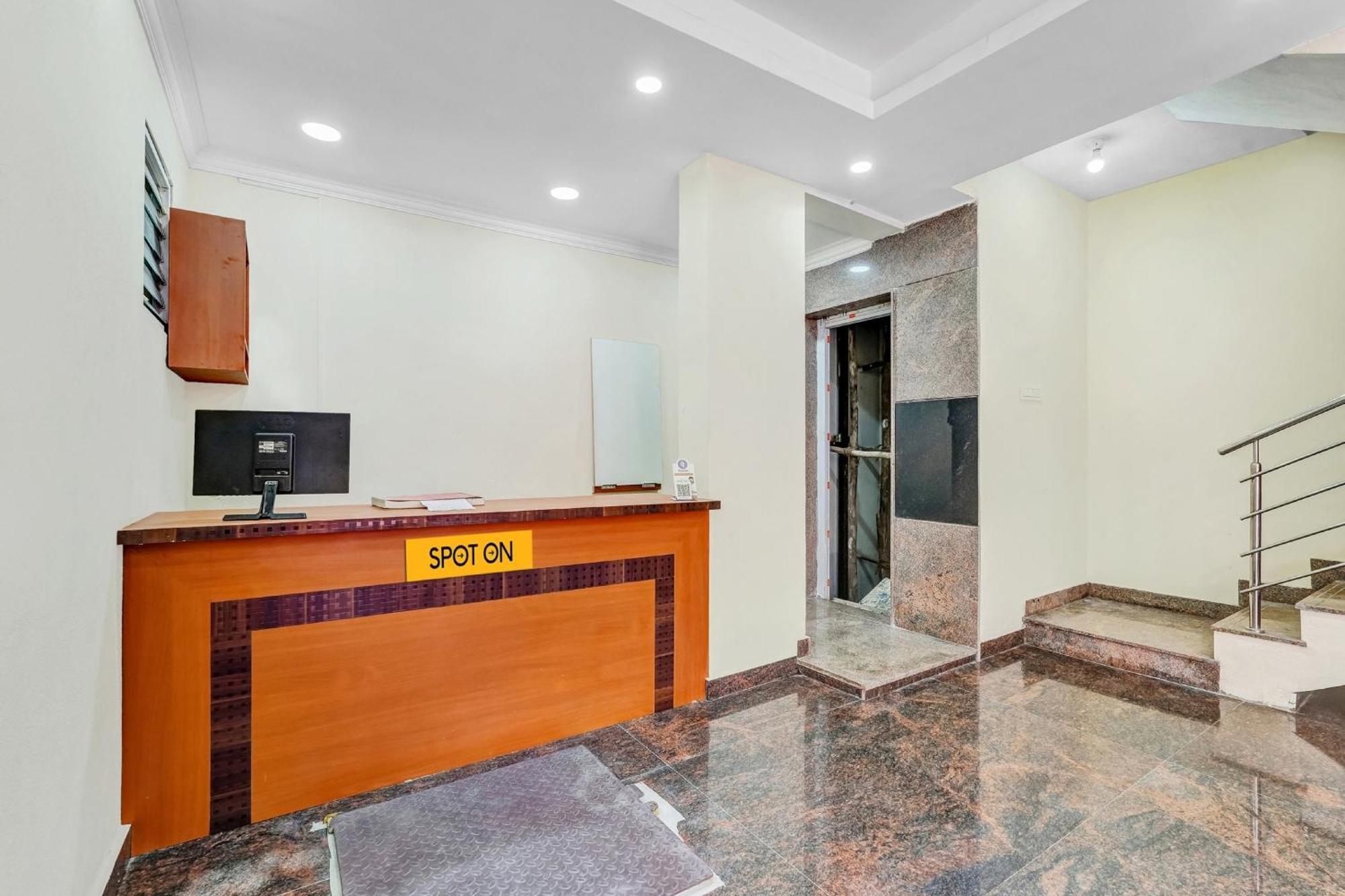 Super O Sri Thirumala Hotel