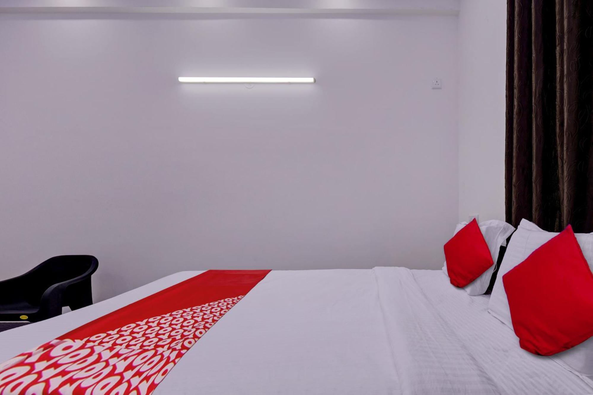 Hotel O Maruthi Paradise 3*