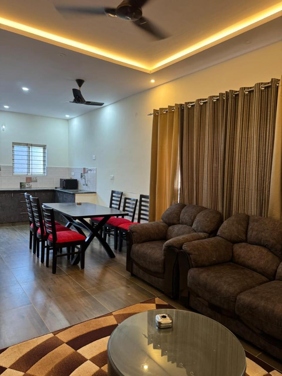 H&r Villa