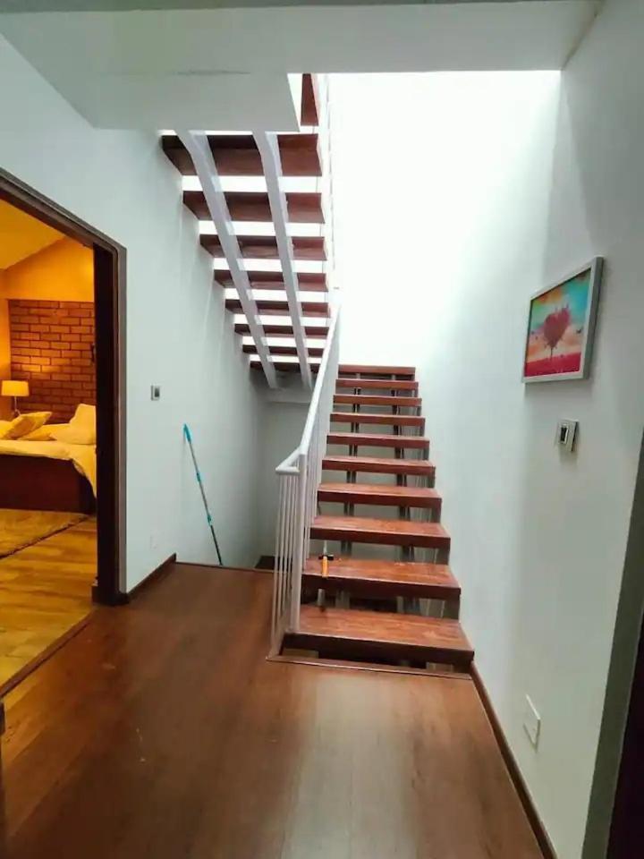 Comfy 4bhk Only For Families