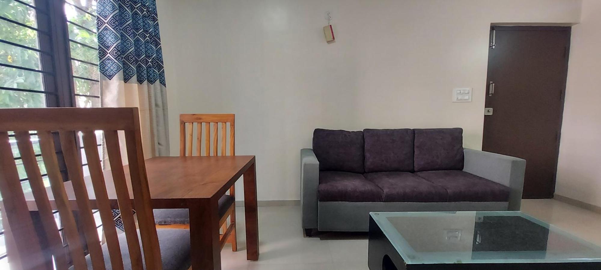 Tranquil Serviced Apartment