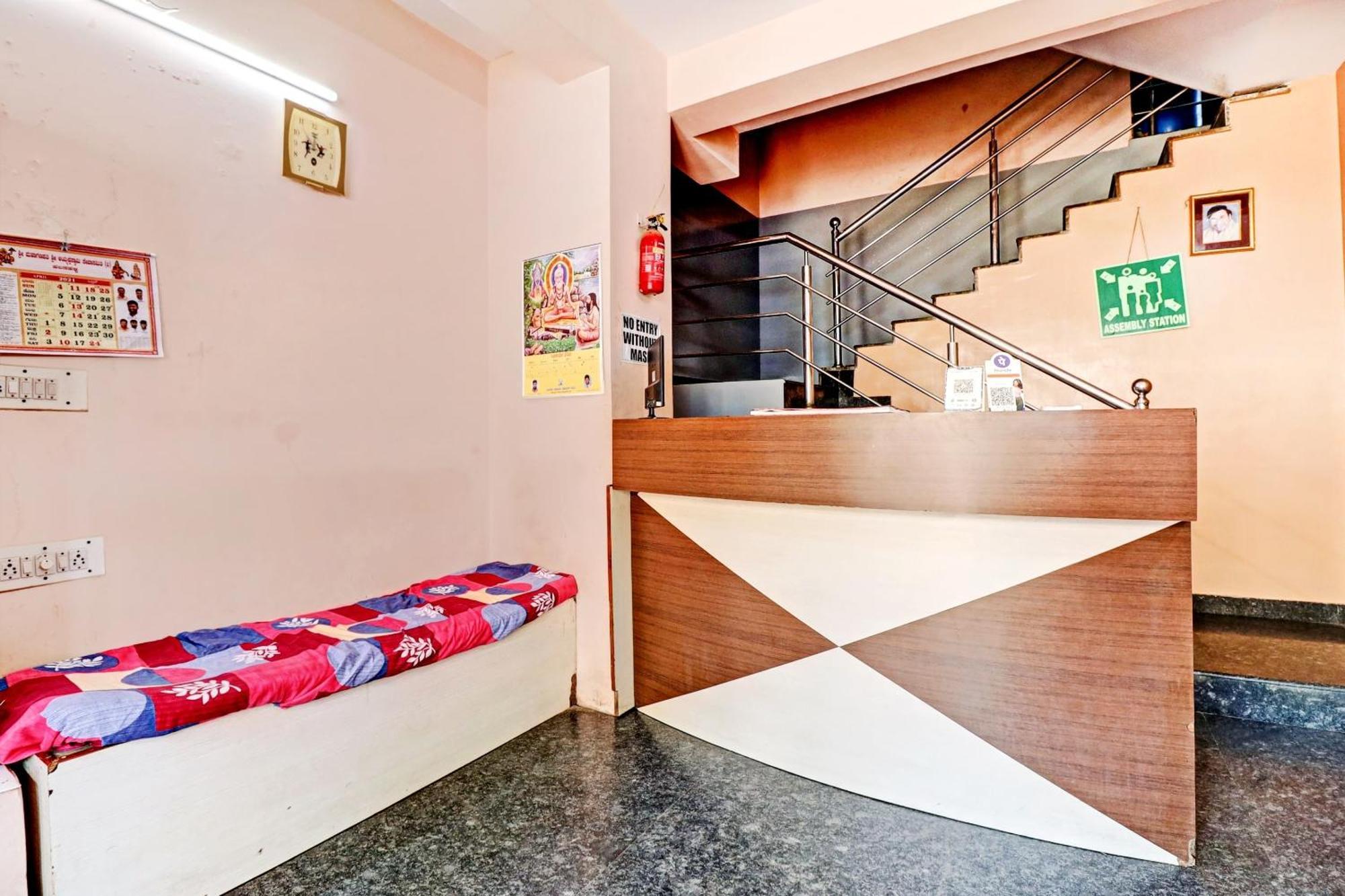 S L V Comfort Hotel