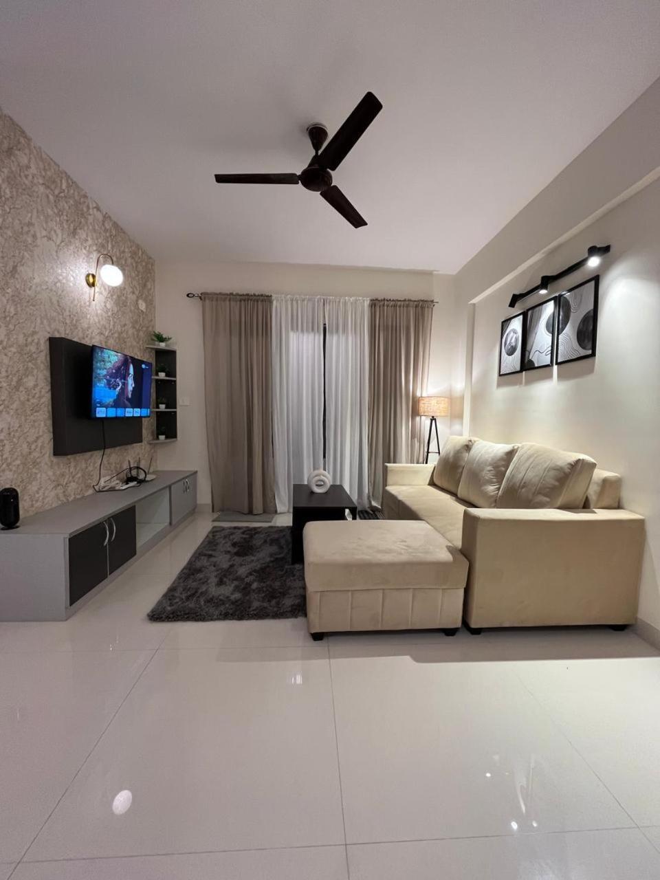 Snooze Living Manchester 2 Bhk E City Apartment Bangalore