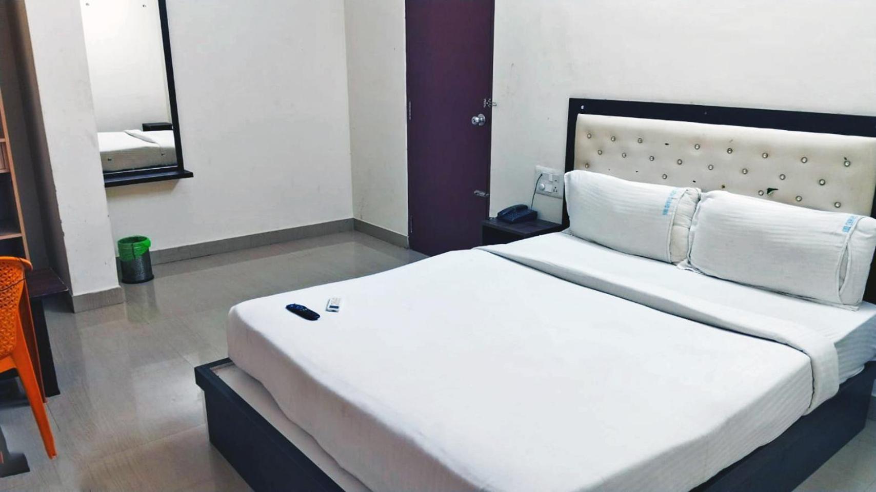 Golden Paradise Hotel 2*