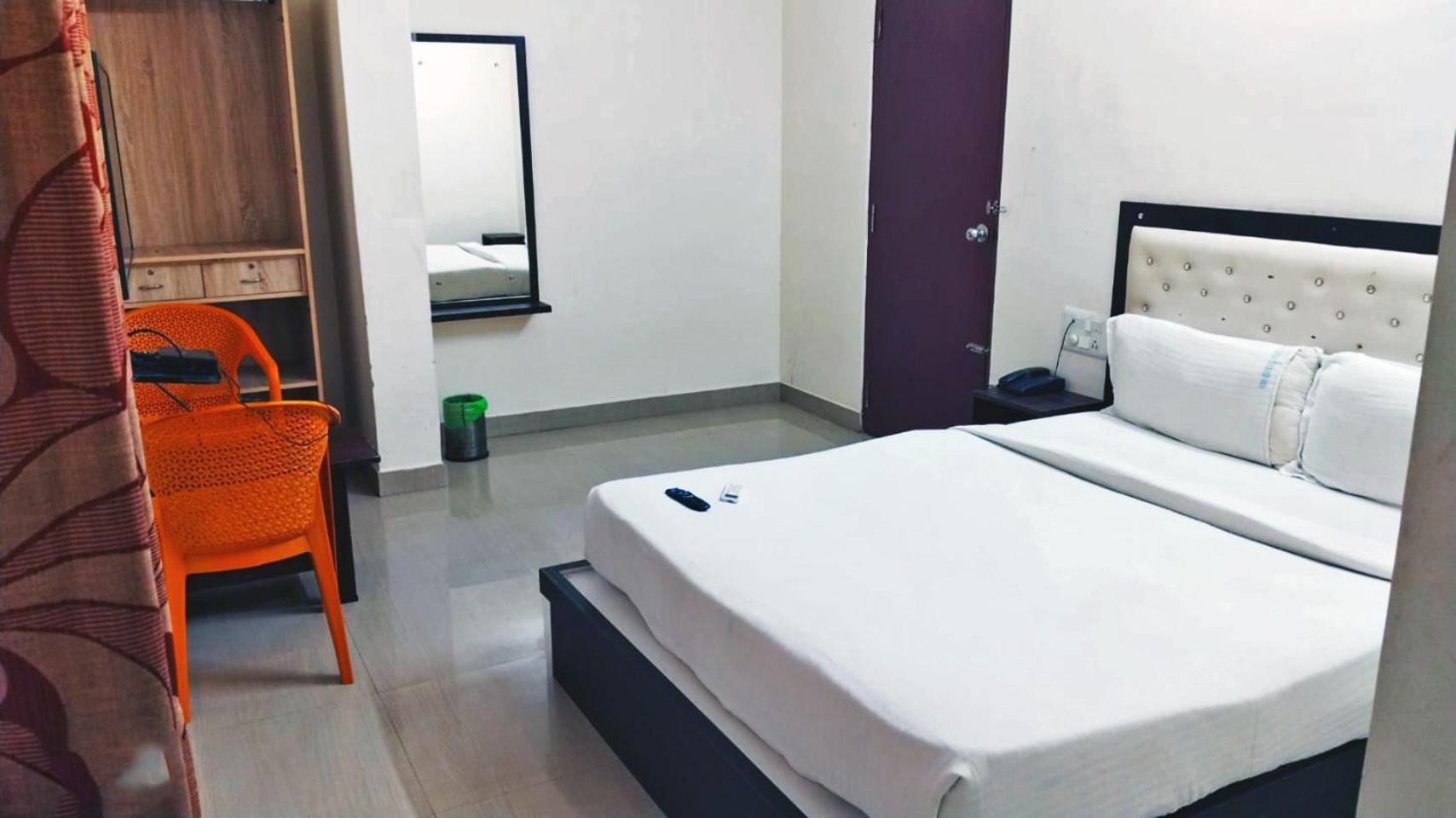 Hotel Golden Paradise 2*