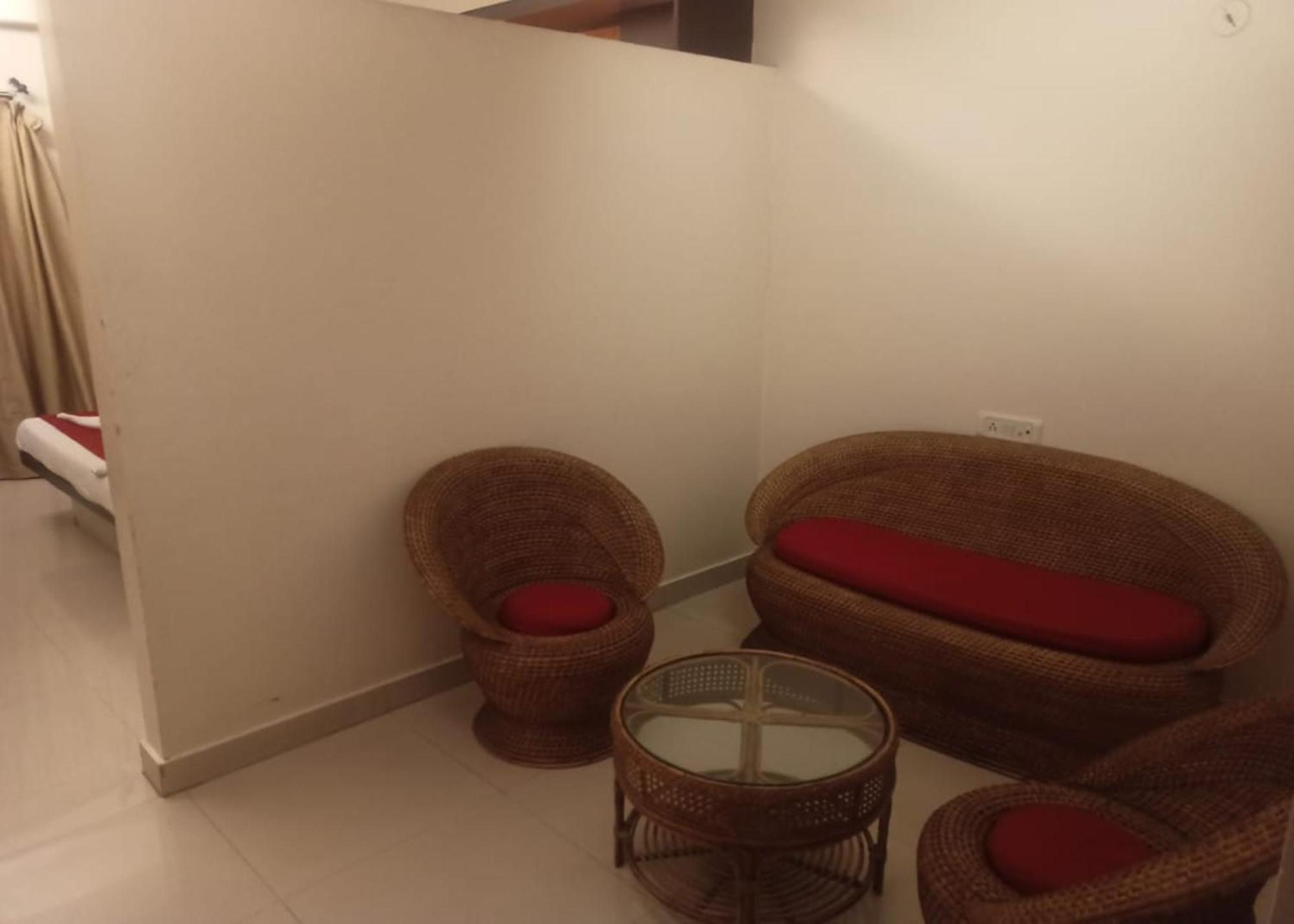 Hotel Golden Residency, Gandhi Nagar