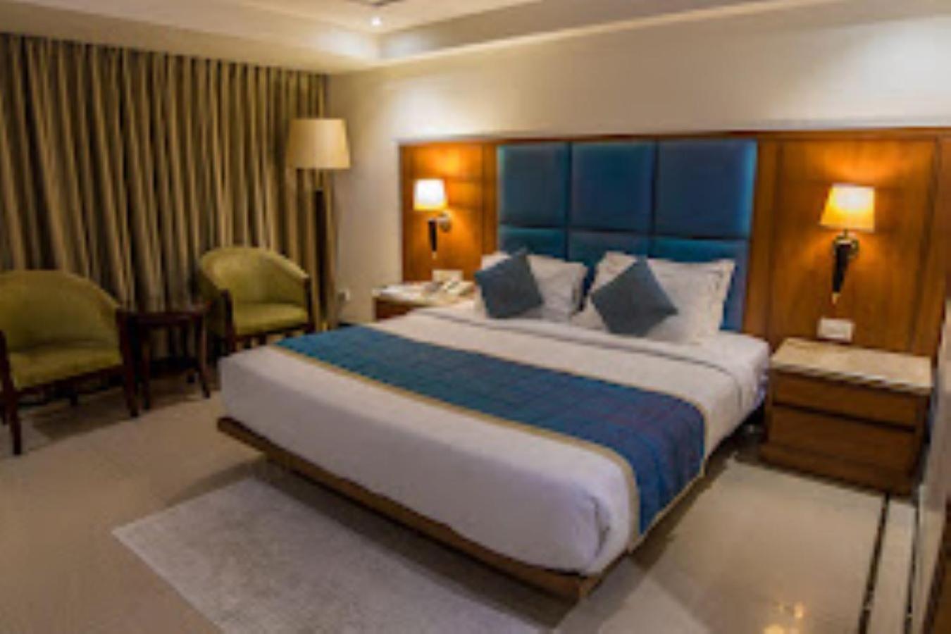 The Royale Senate , Hebbal 3*