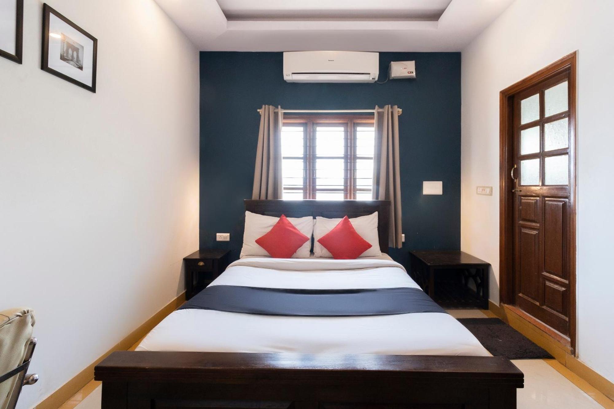 Hotel Collection O Victorian Comforts Bangalore