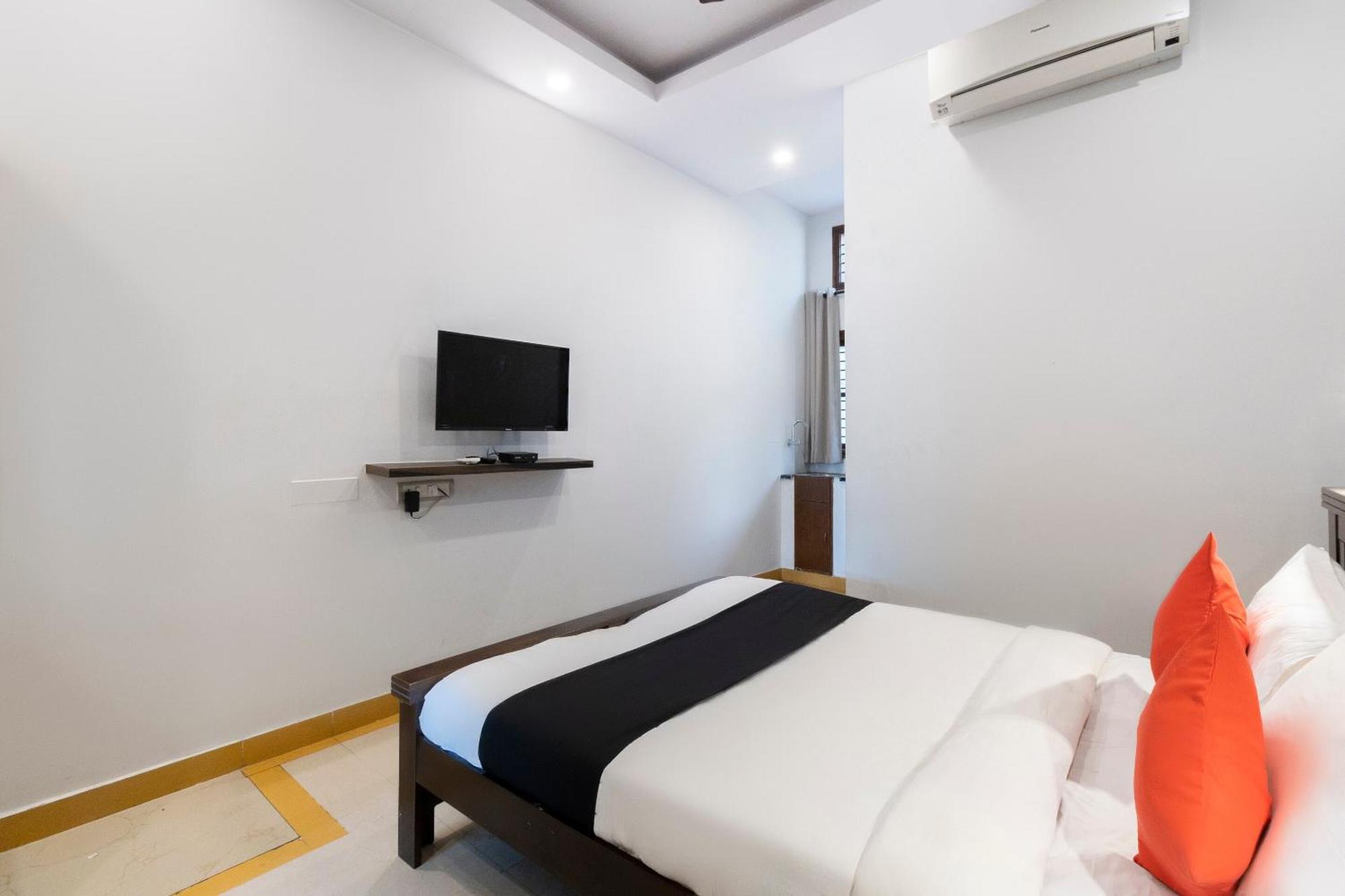 Collection O Victorian Comforts Hotel 3*