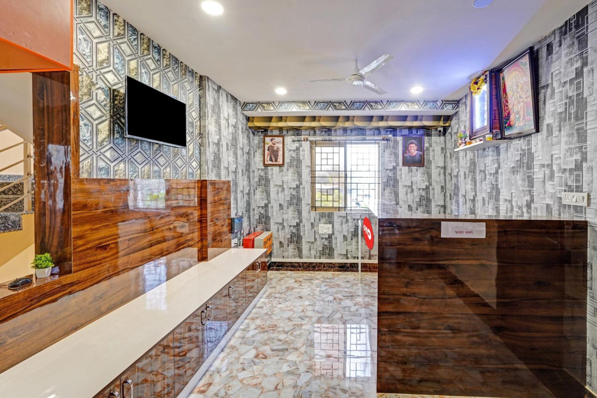 Hotel O Singasandra Metro Station Bangalore