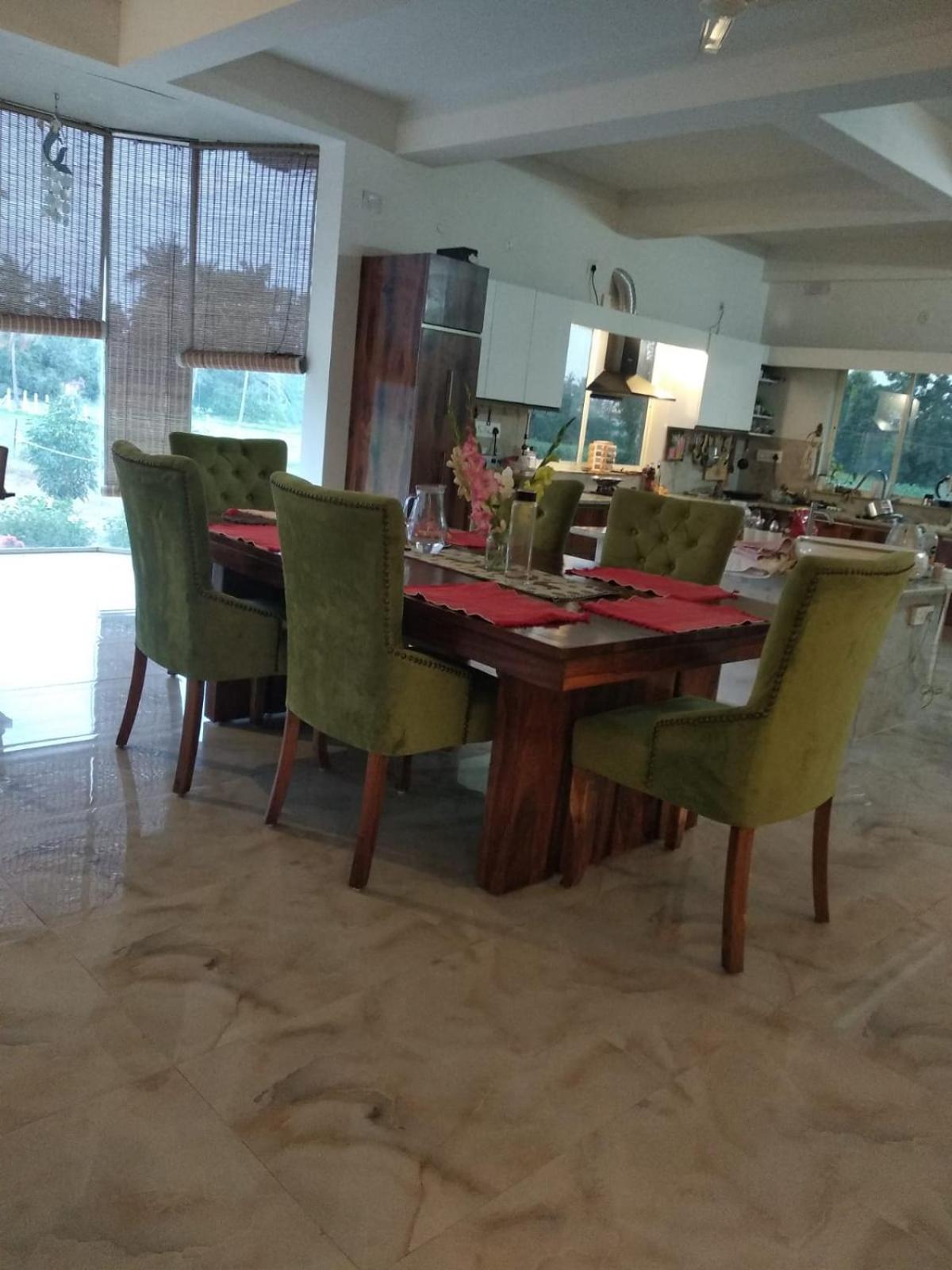Lodge Armann - A Luxury Getaway With Beautiful Views Of Nandi Hills *