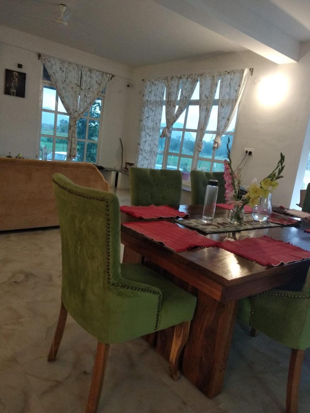 Armann - A Luxury Getaway With Beautiful Views Of Nandi Hills Lodge *