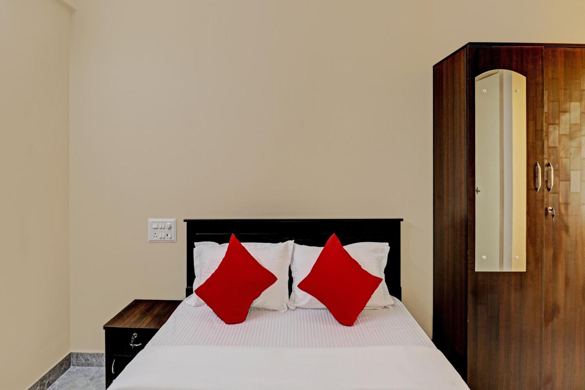 Manyata Service Hotel 4*