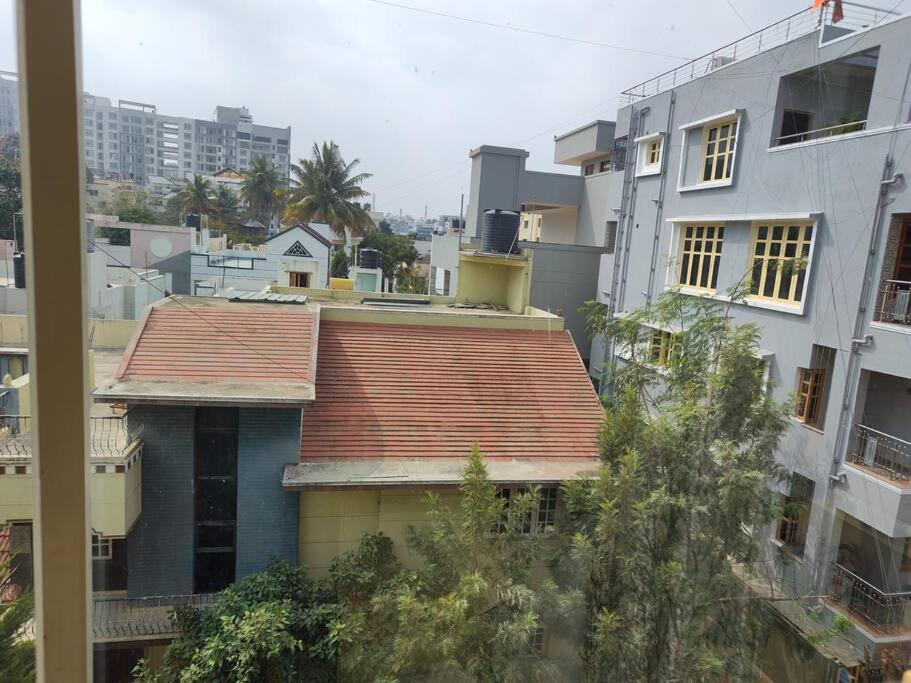Apartment Sweet - 2 Bedroom In Jp Nagar