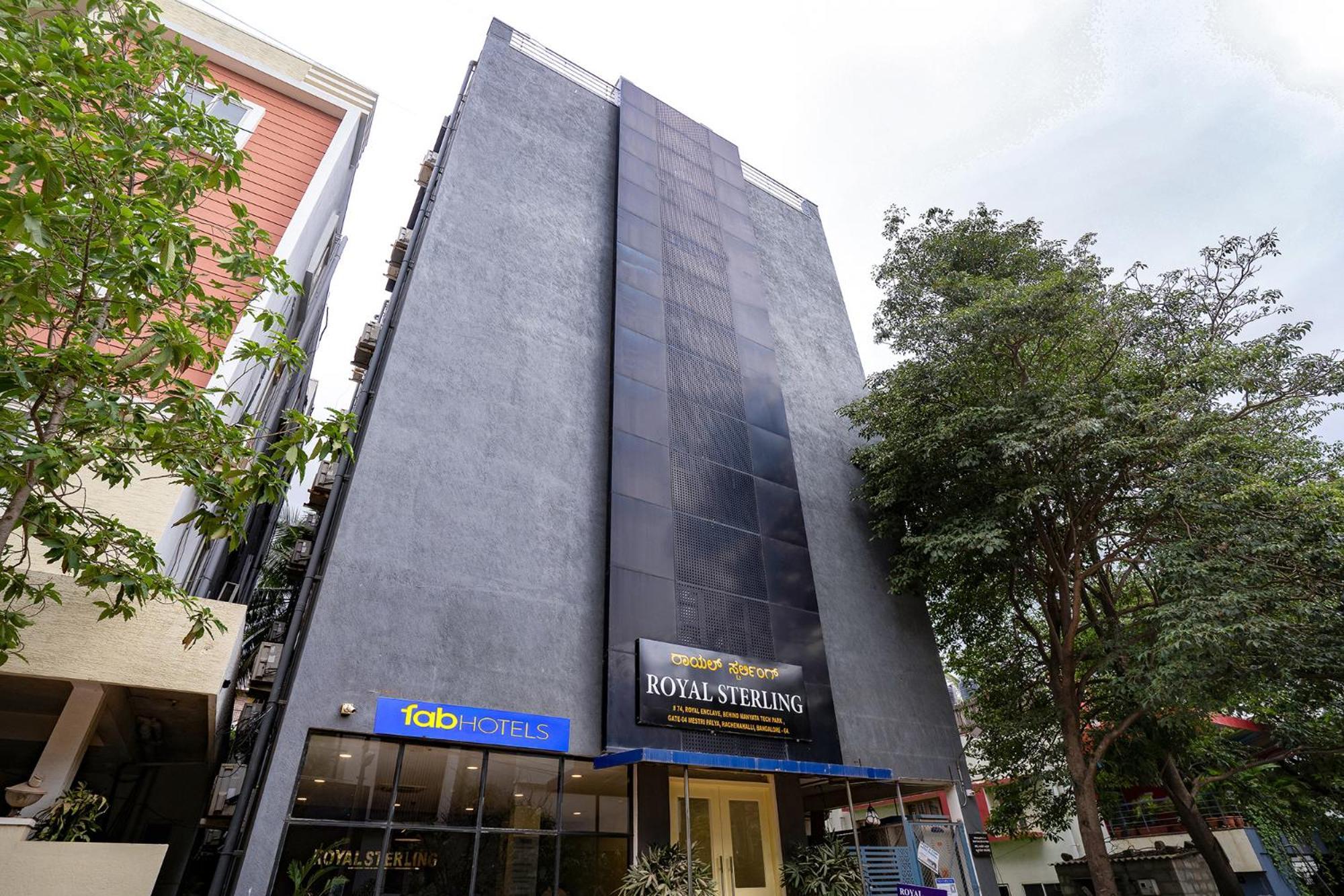 Fabhotel Royal Sterling- Manyata Tech Park Hotel