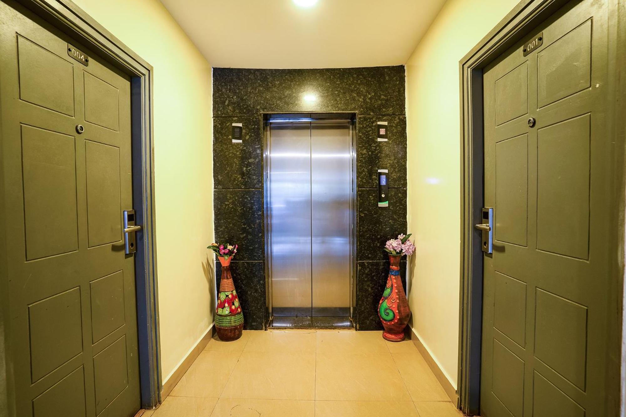 Fabhotel Royal Sterling- Manyata Tech Park 3*