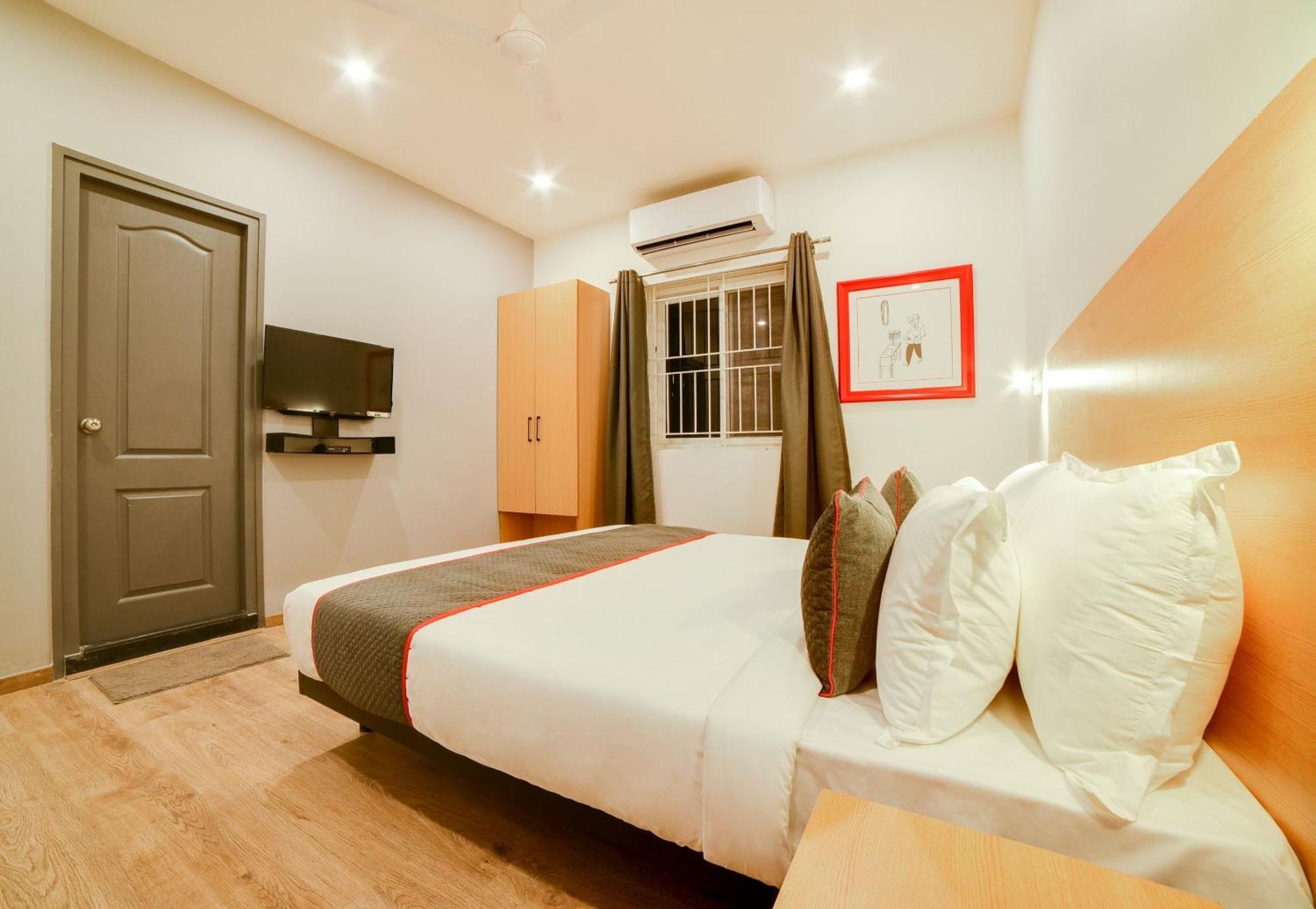 Hotel Super Townhouse Hosur Main Road Bommanahalli Near Gopalan Innovation Mall