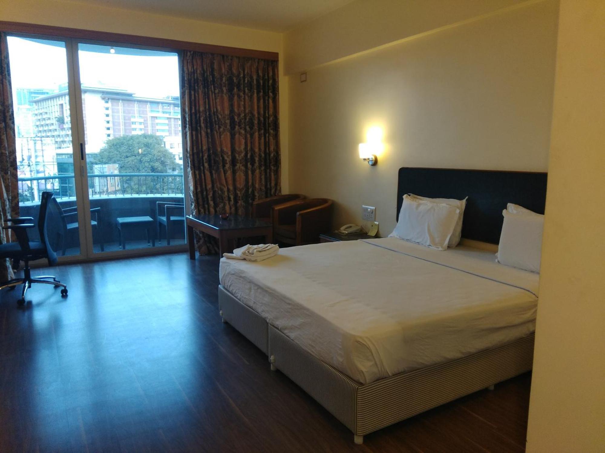 Hotel Woodlands Bangalore