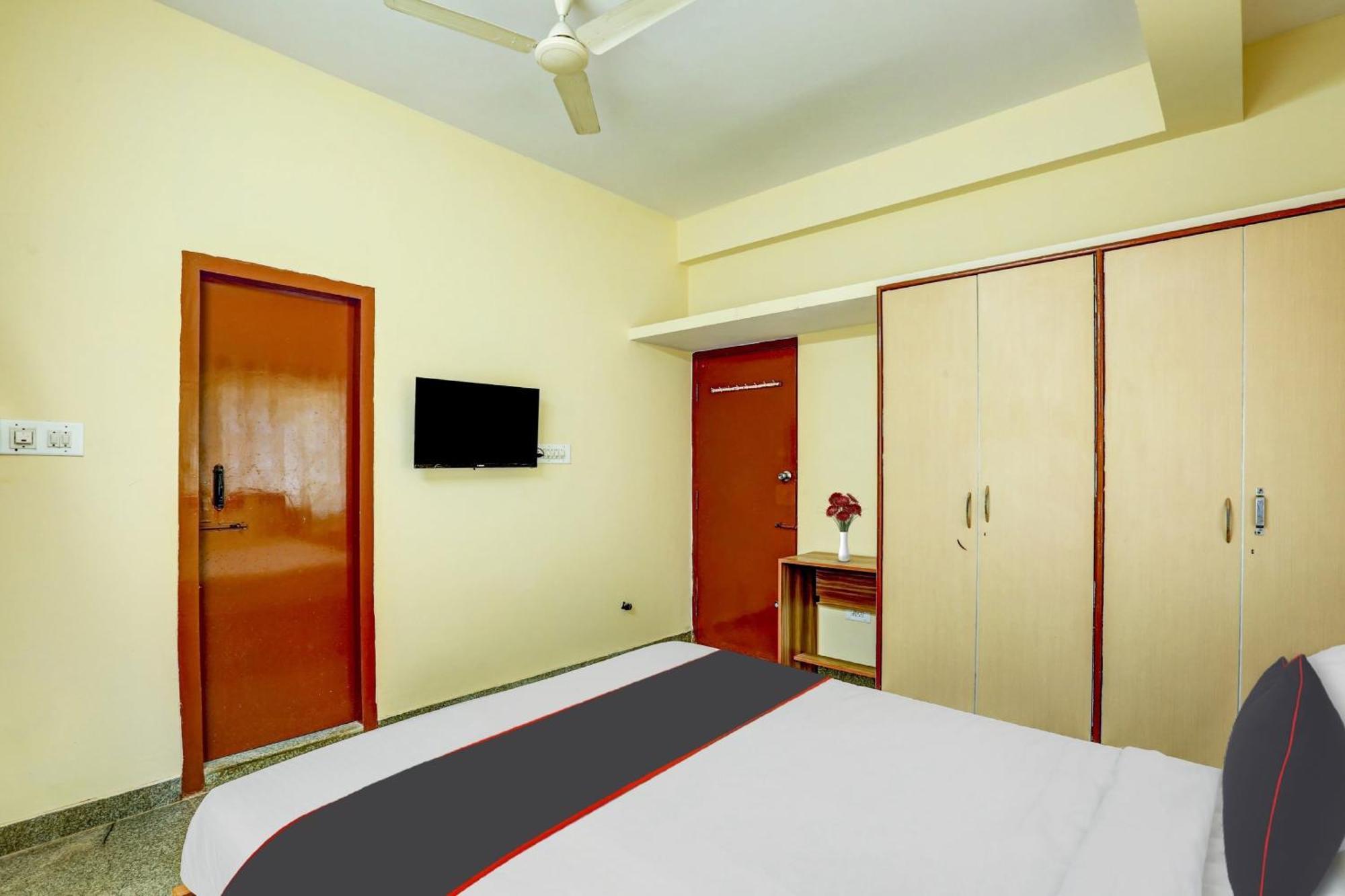 Collection O Relax 4* Bangalore