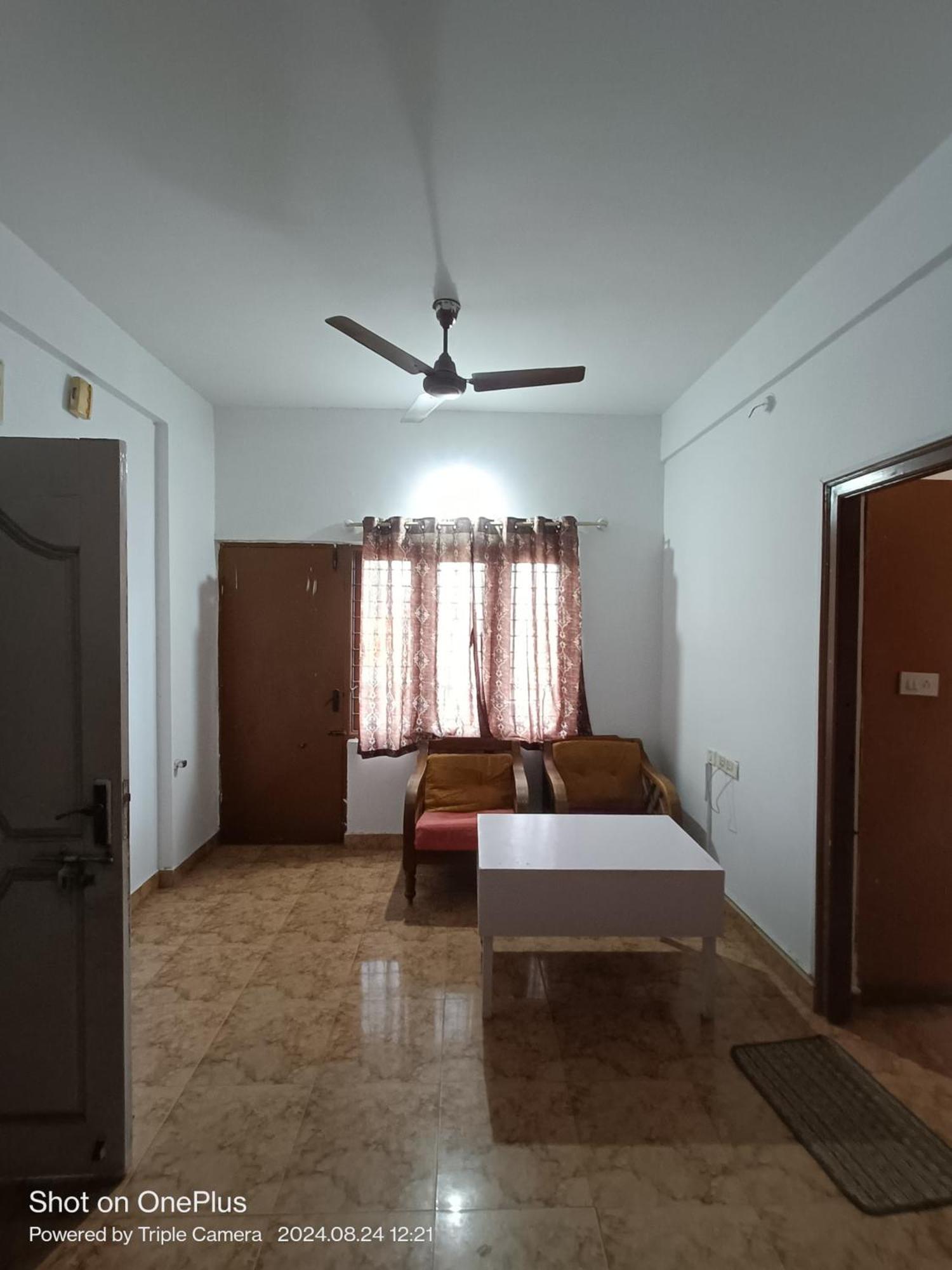Apartment One In A Two Bhk With Kitchen Wifi And Washing Machine *