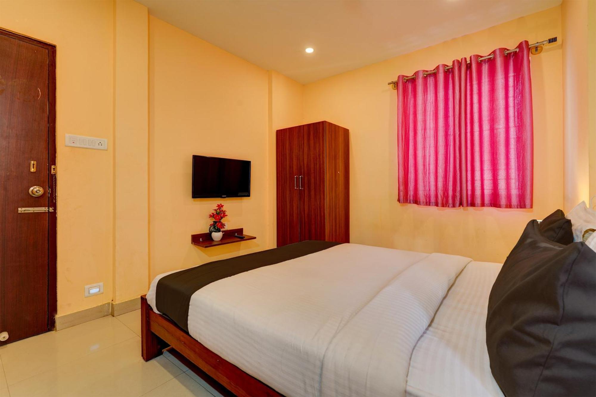 O Paradise Hotel 4*