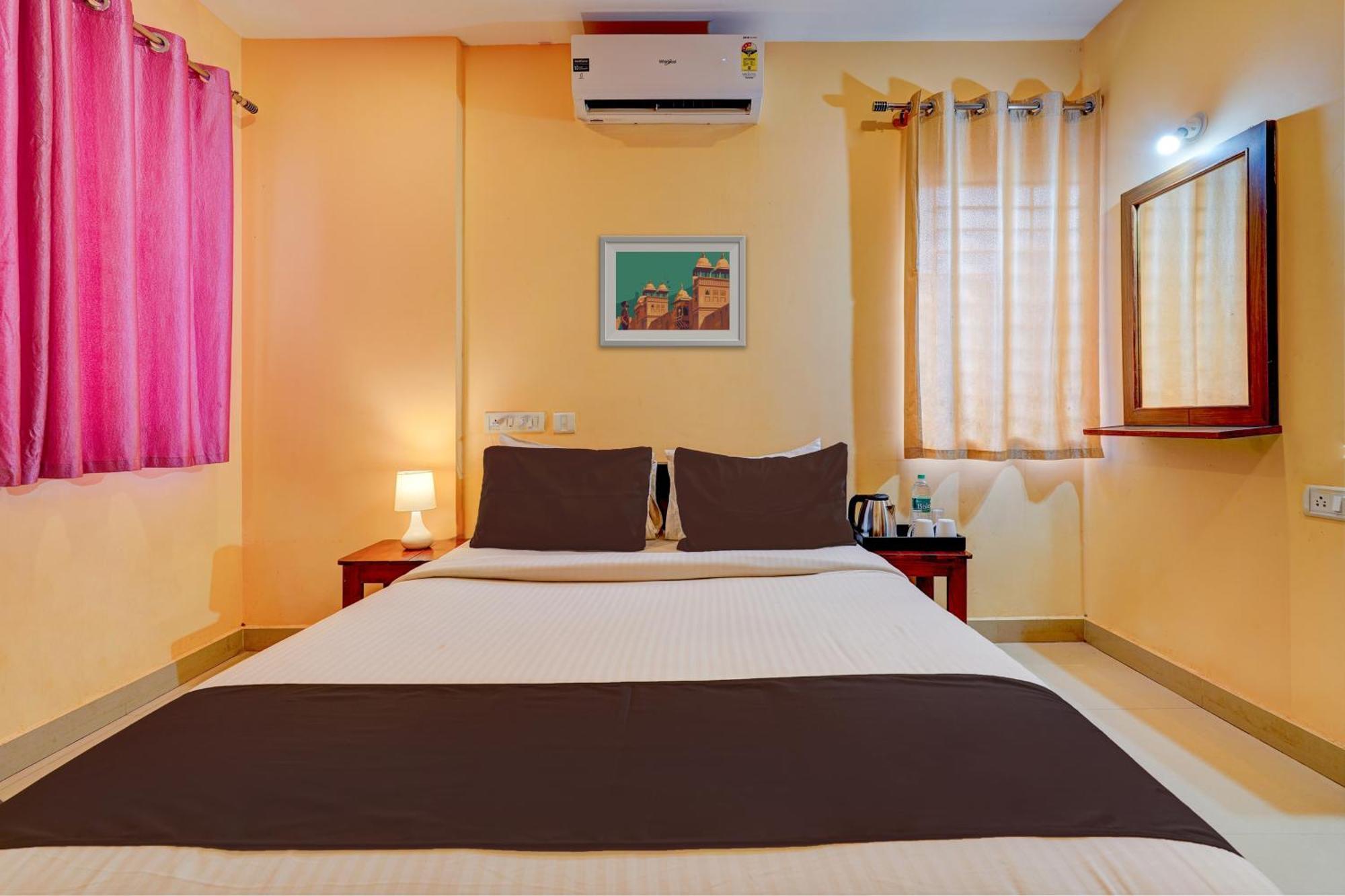 O Paradise Hotel 4*