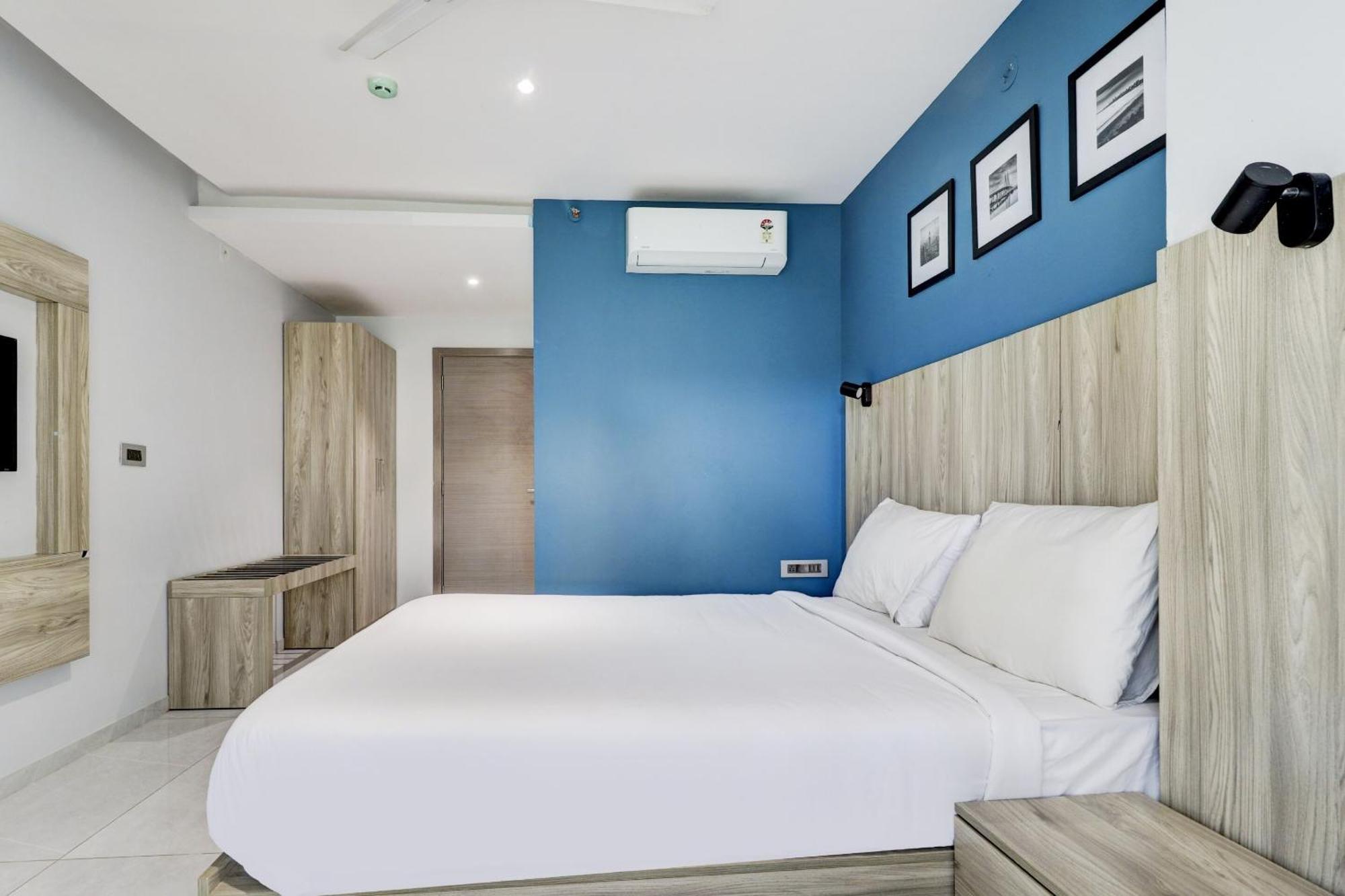 Sleek Townhouse Galexia And 4* Bangalore