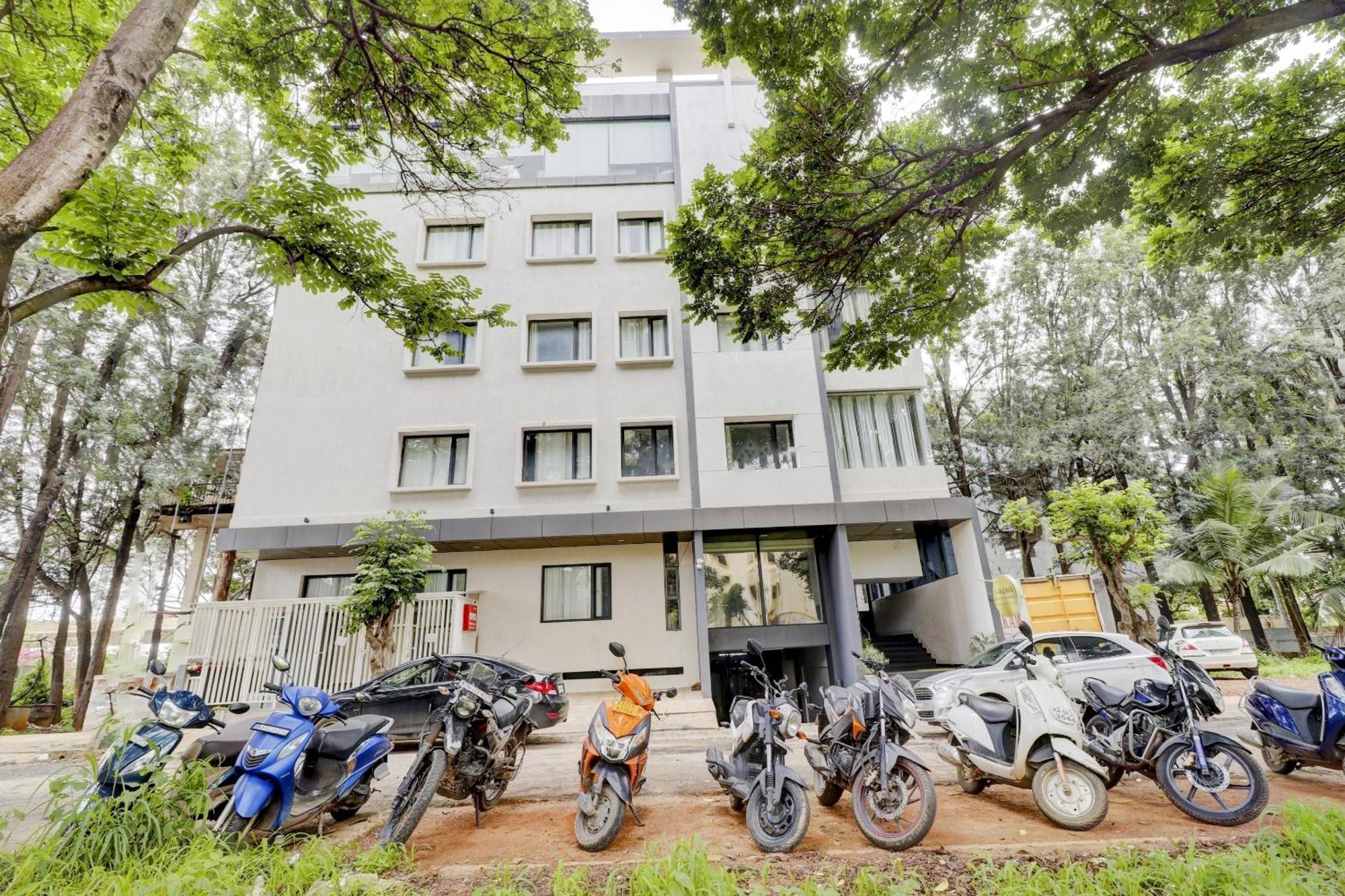 Sleek Townhouse Galexia And Bangalore