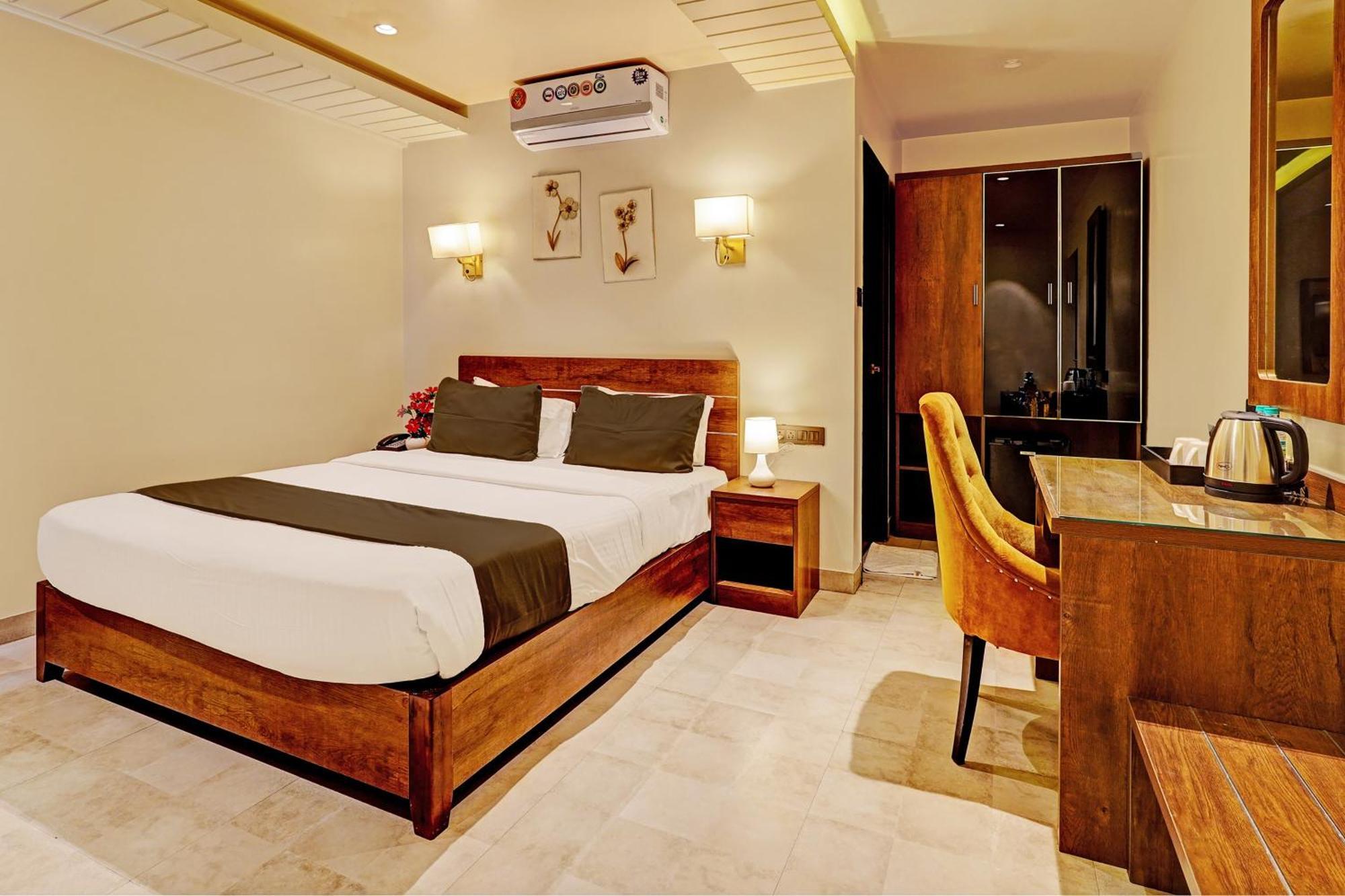 Townhouse Oak Clove Boutique Rajaji Nagar Near Lulu Mall Bangalore