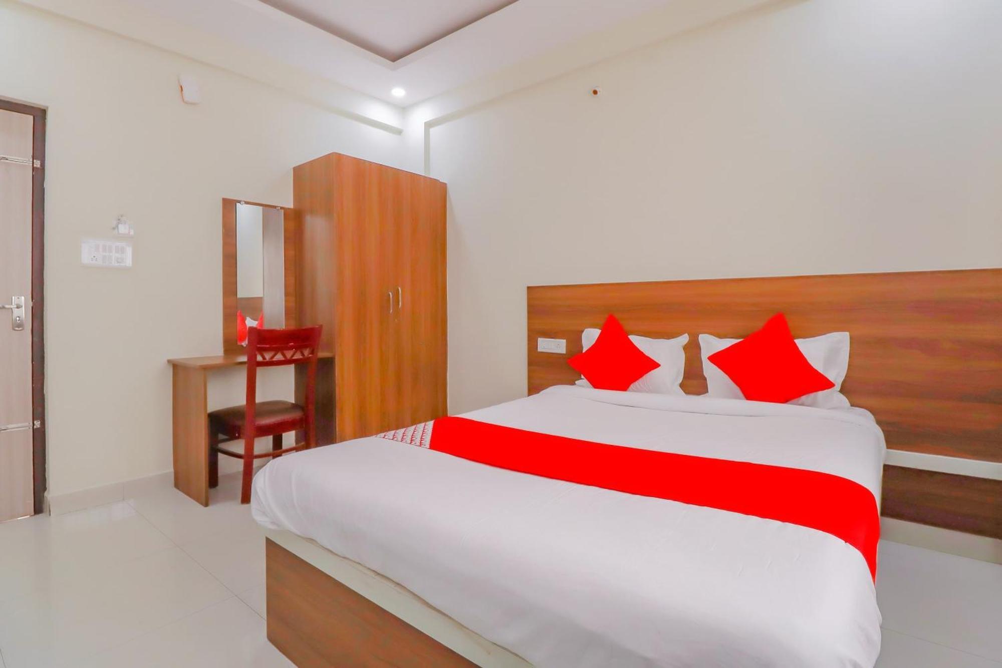 O New Golden Key Hotel